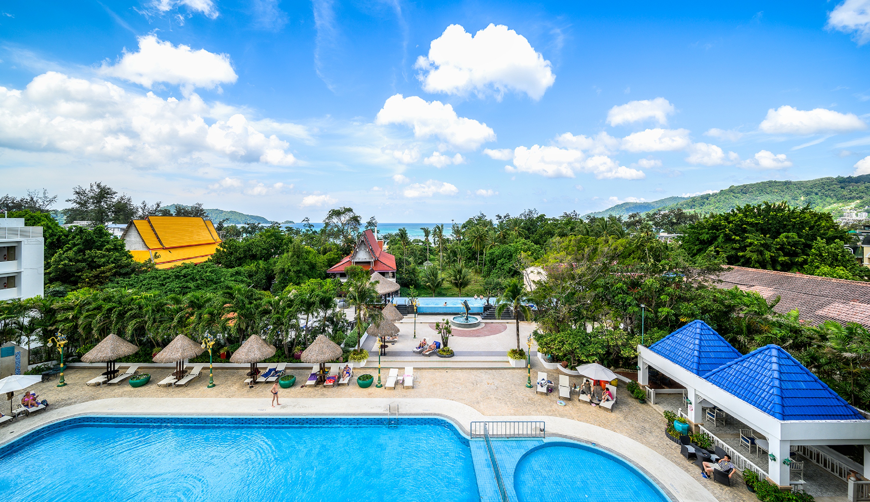 Double or Twin Deluxe Pool View