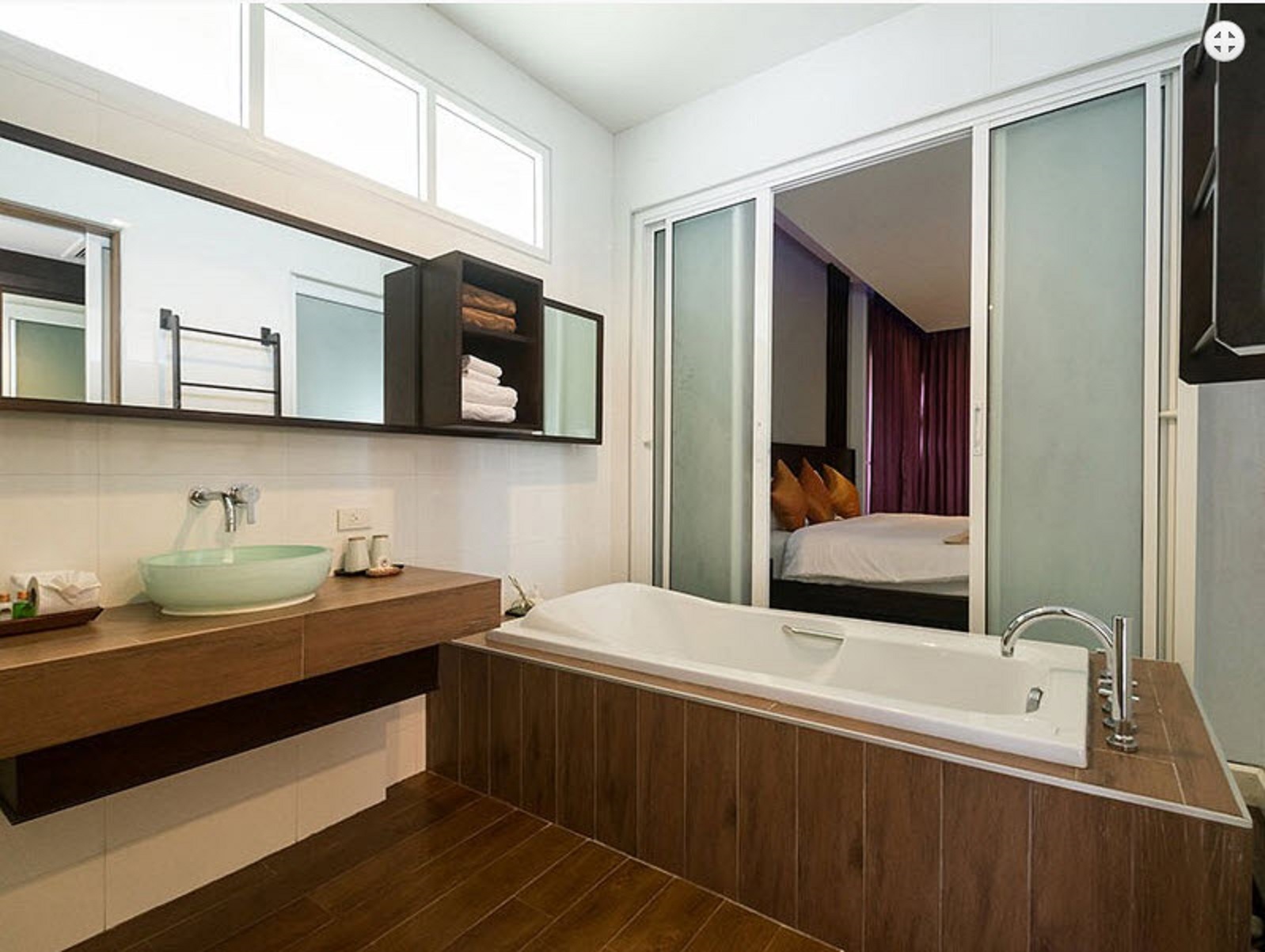 Double or Twin Deluxe