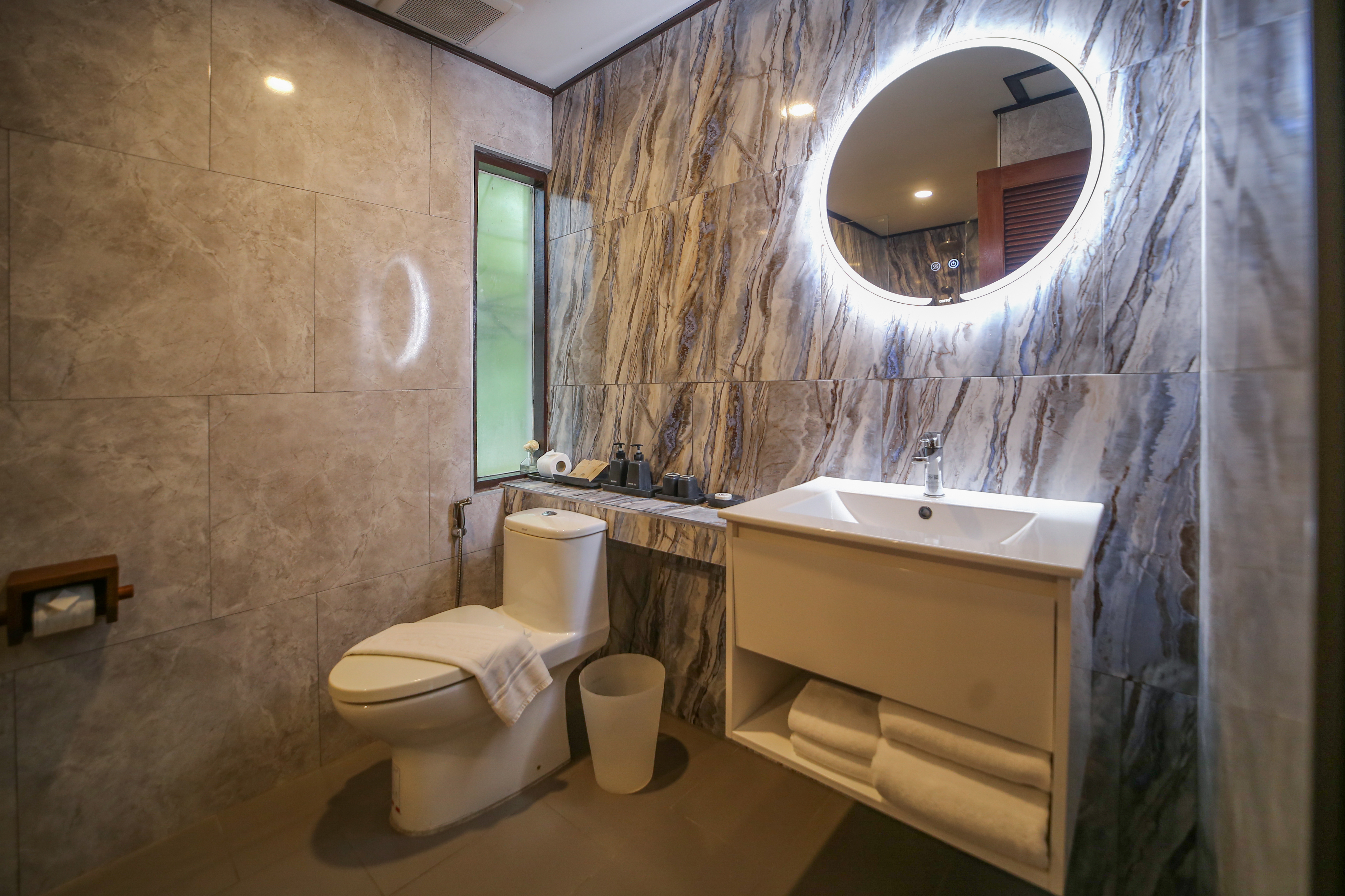 Double or Twin Deluxe