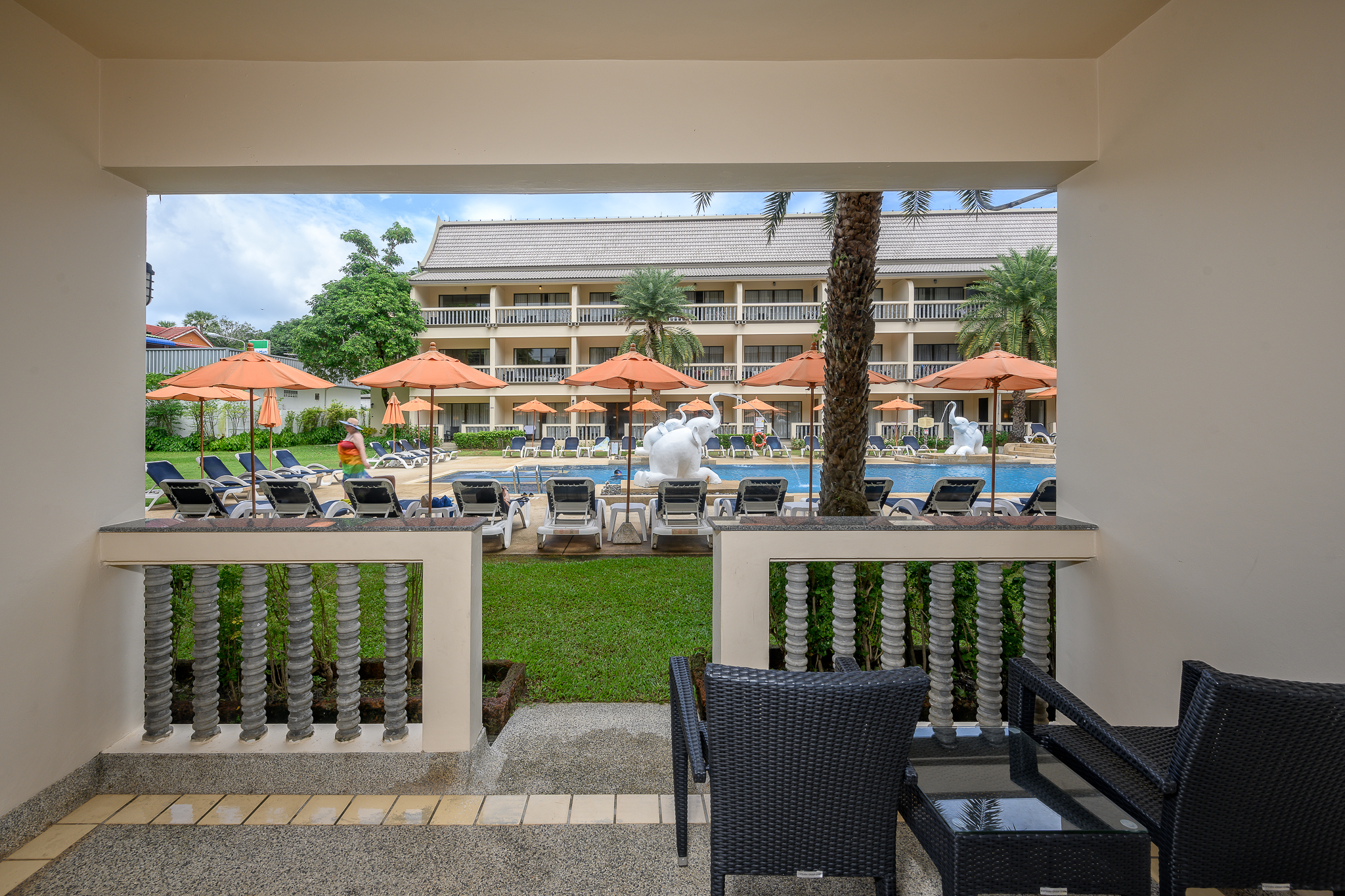 Double Deluxe Pool View