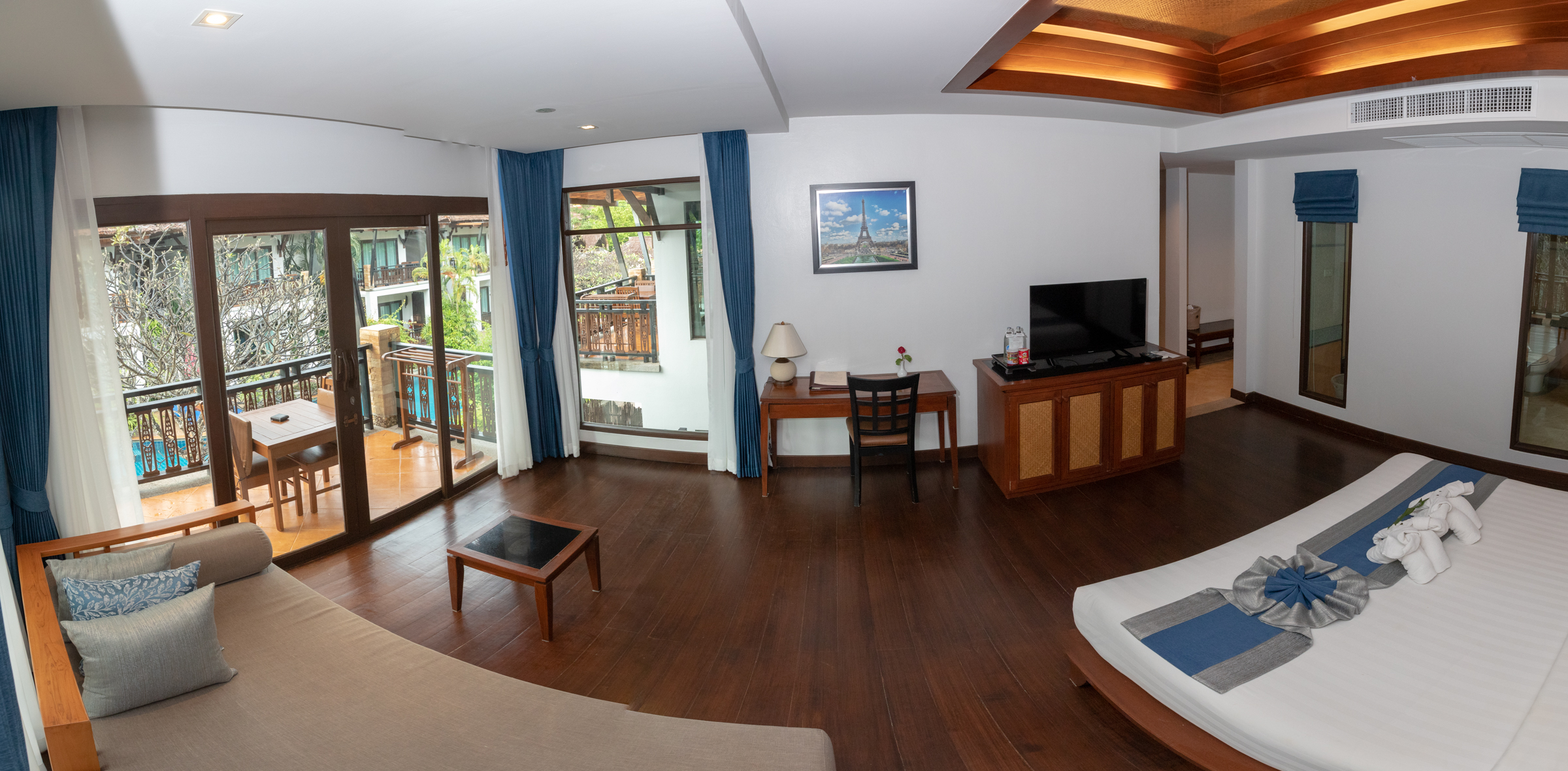 Double or Twin Deluxe Pool View