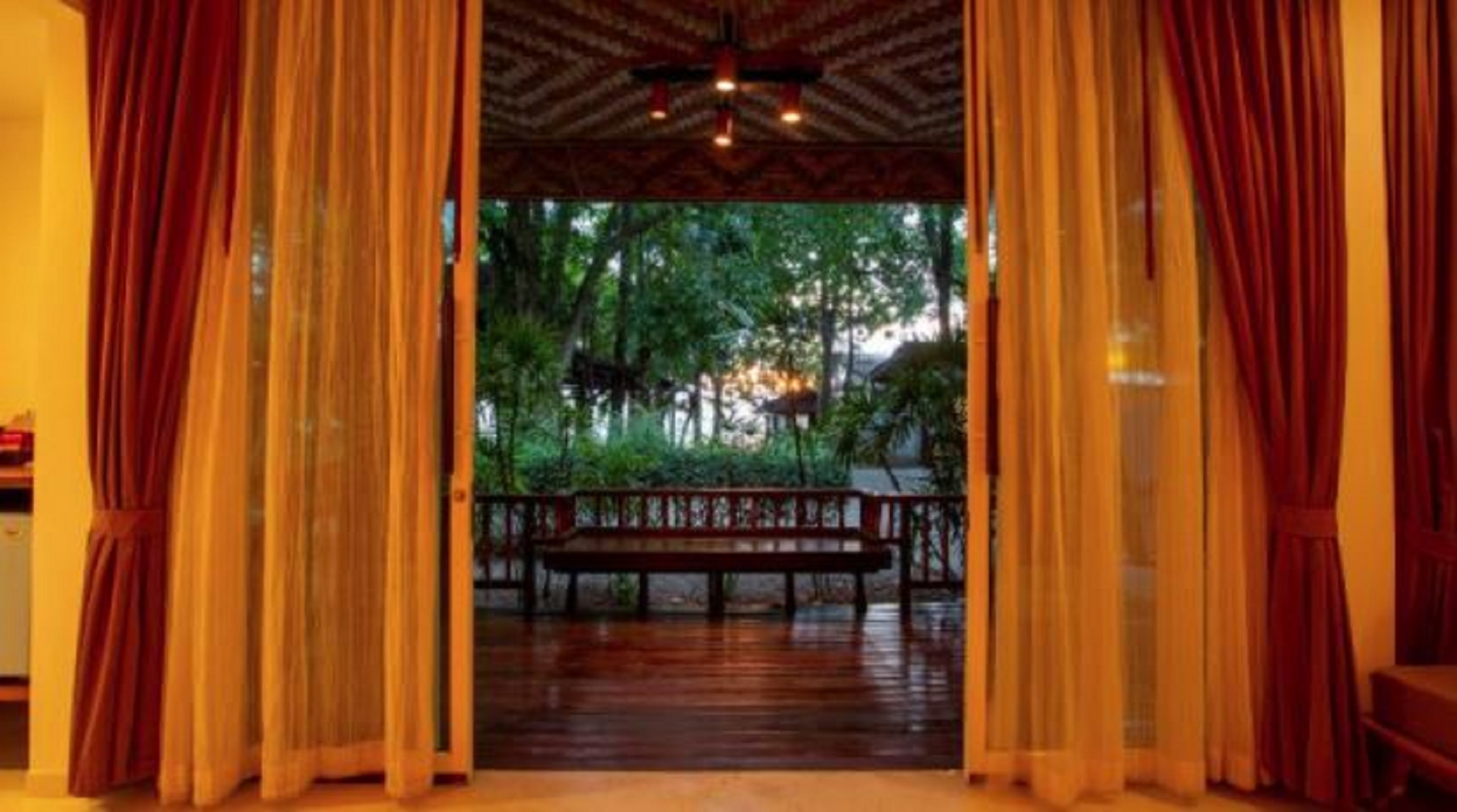 Double or Twin Deluxe