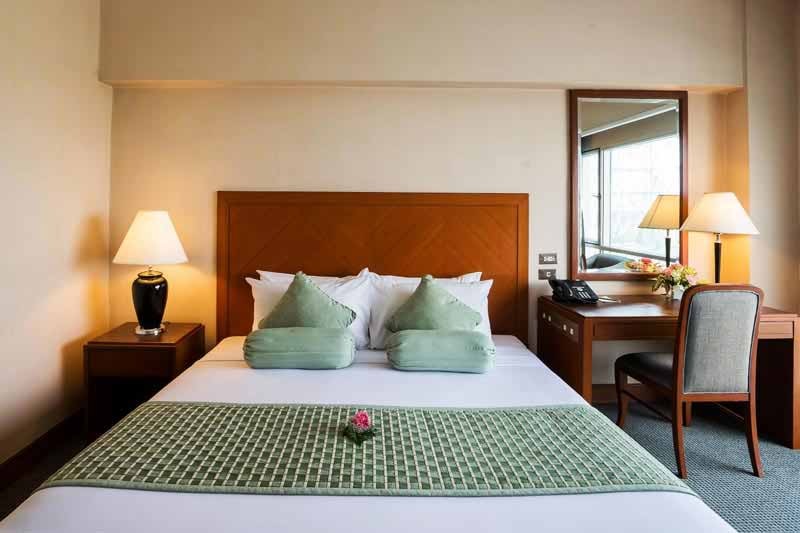 Double or Twin Executive