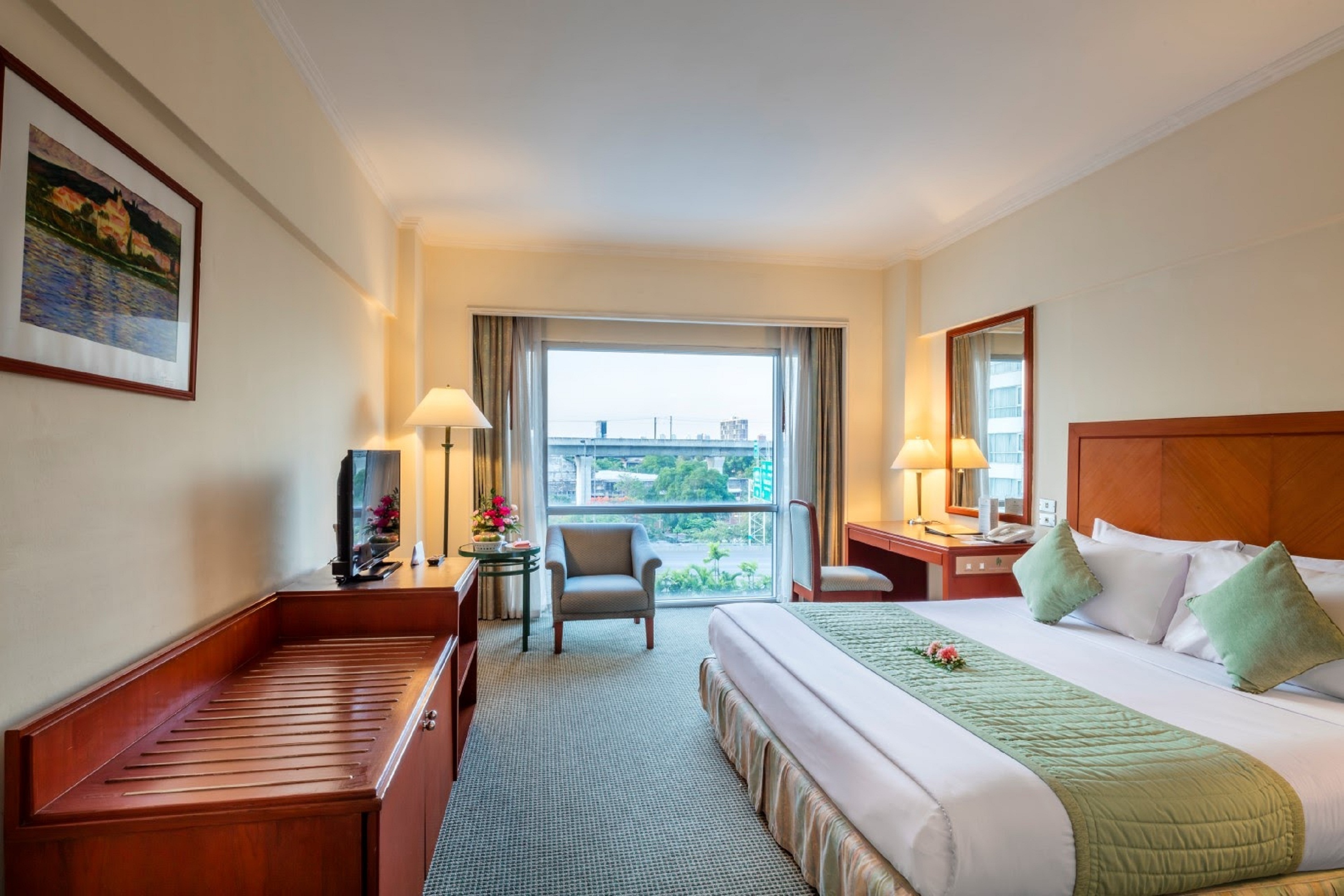 Double or Twin Deluxe