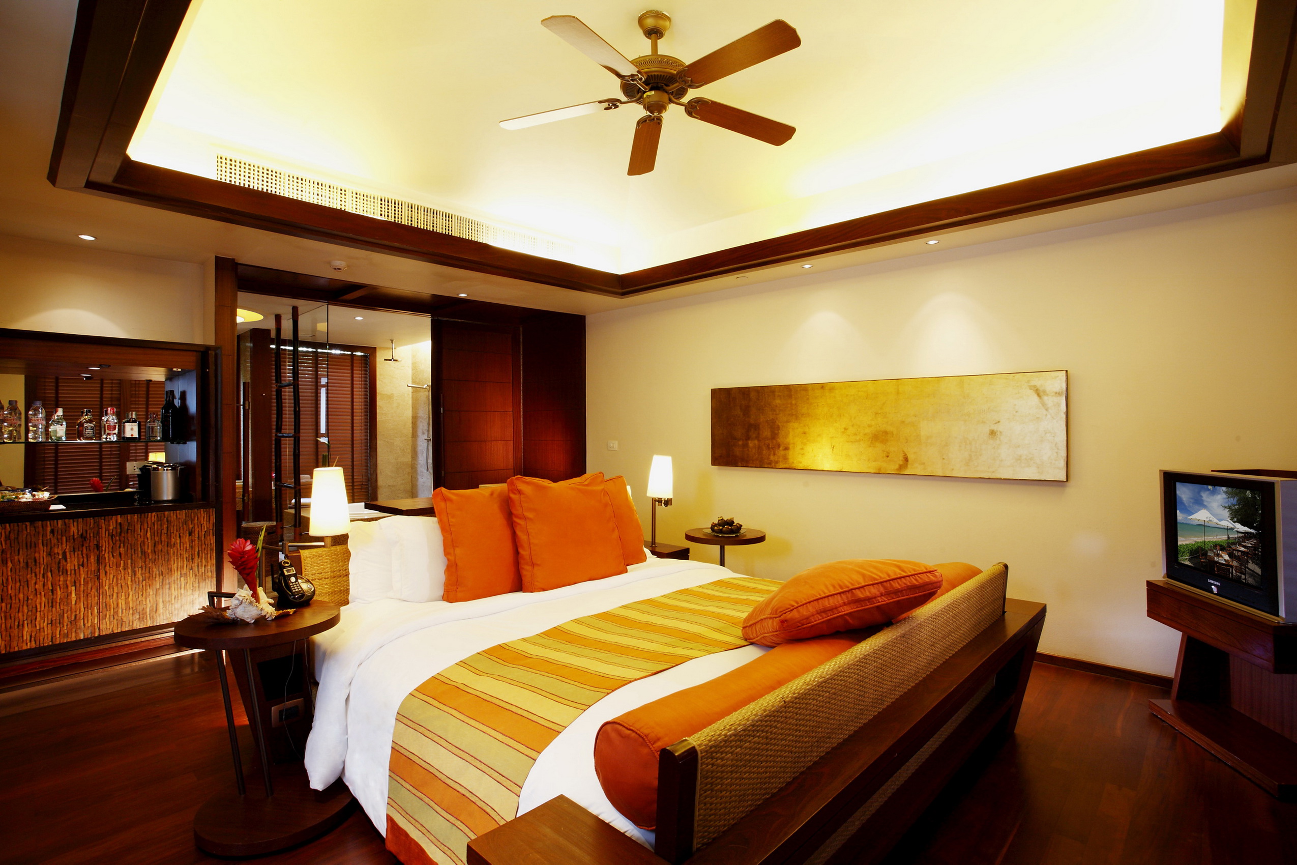 Double or Twin Deluxe Ocean Front