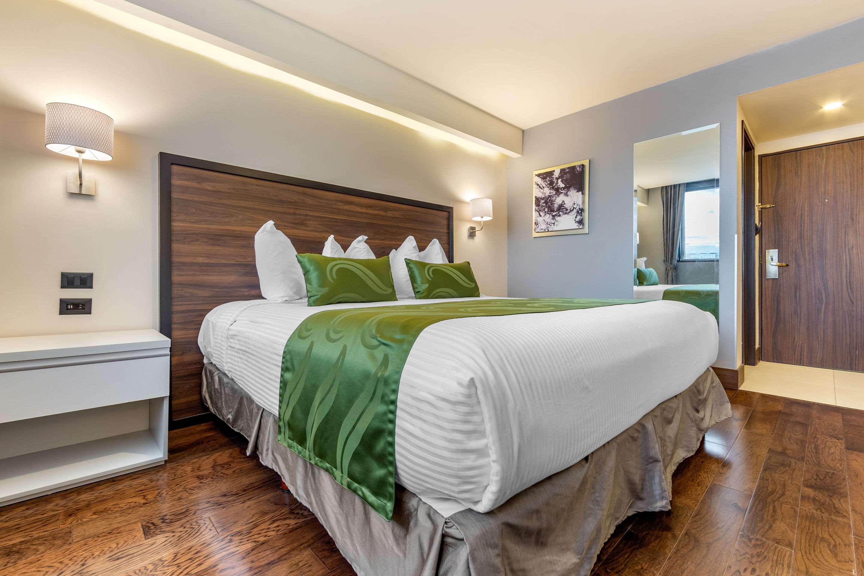 Double King Size Bed