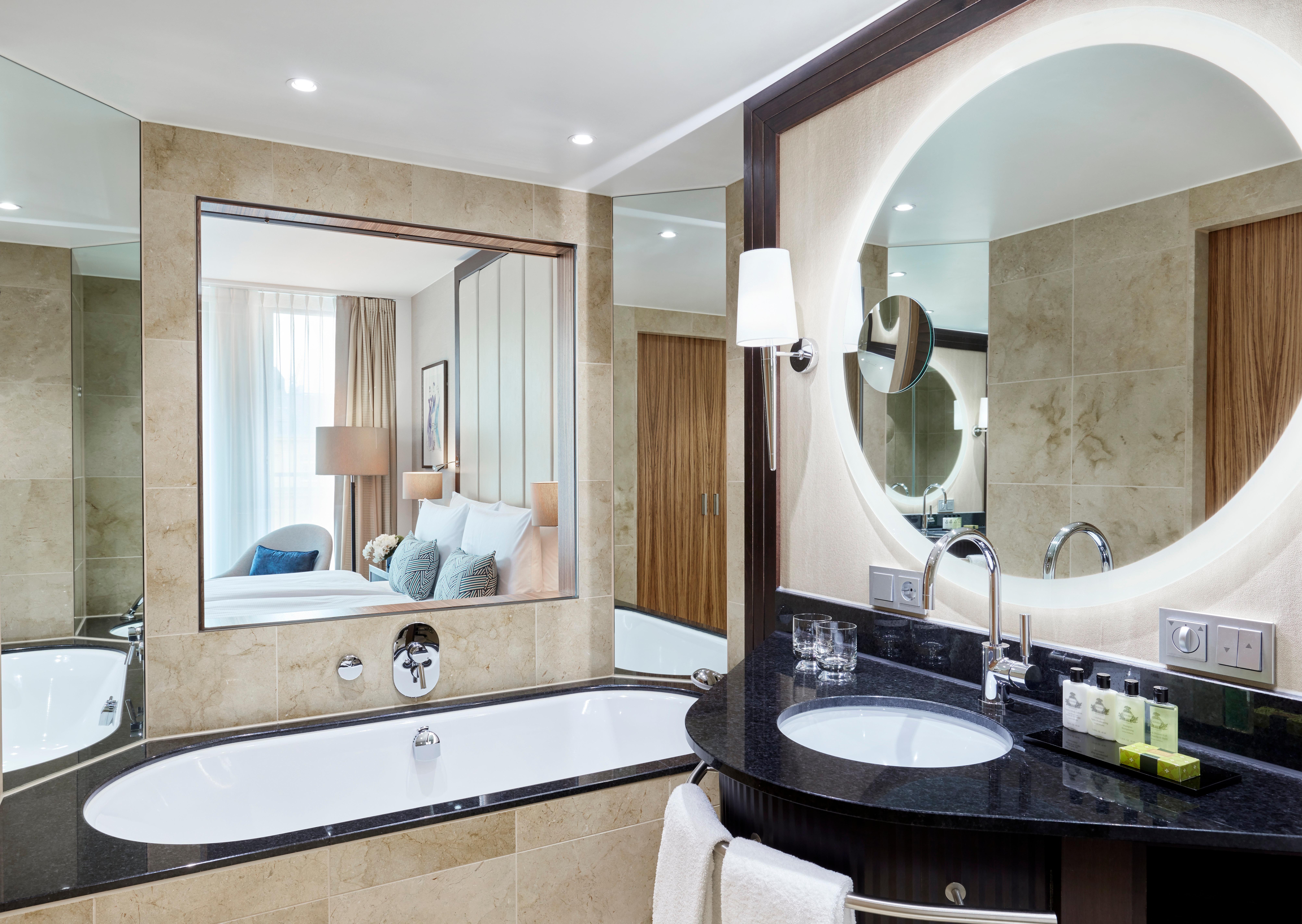 Double Superior King Bed