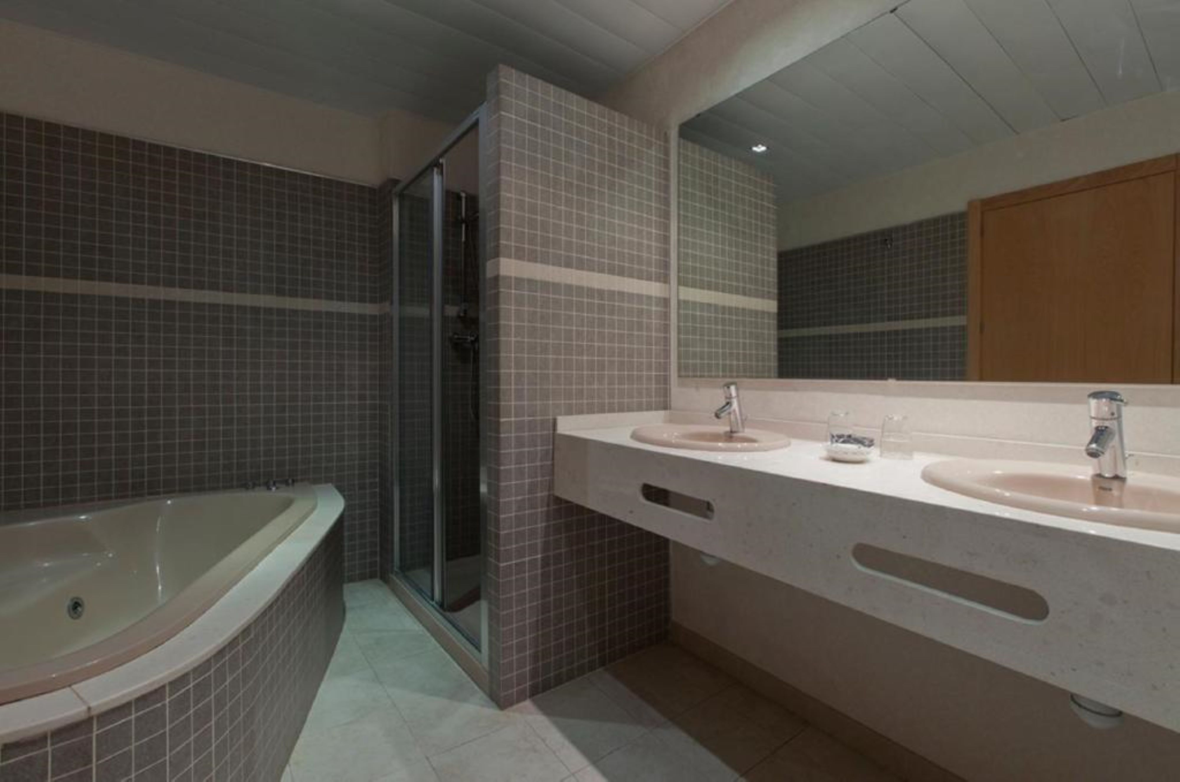 Family Room Capacity 4 One Bedroom