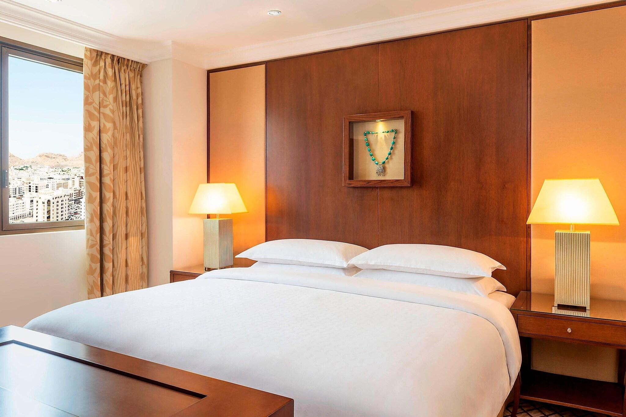 Junior Suite King Bed Non Smoking