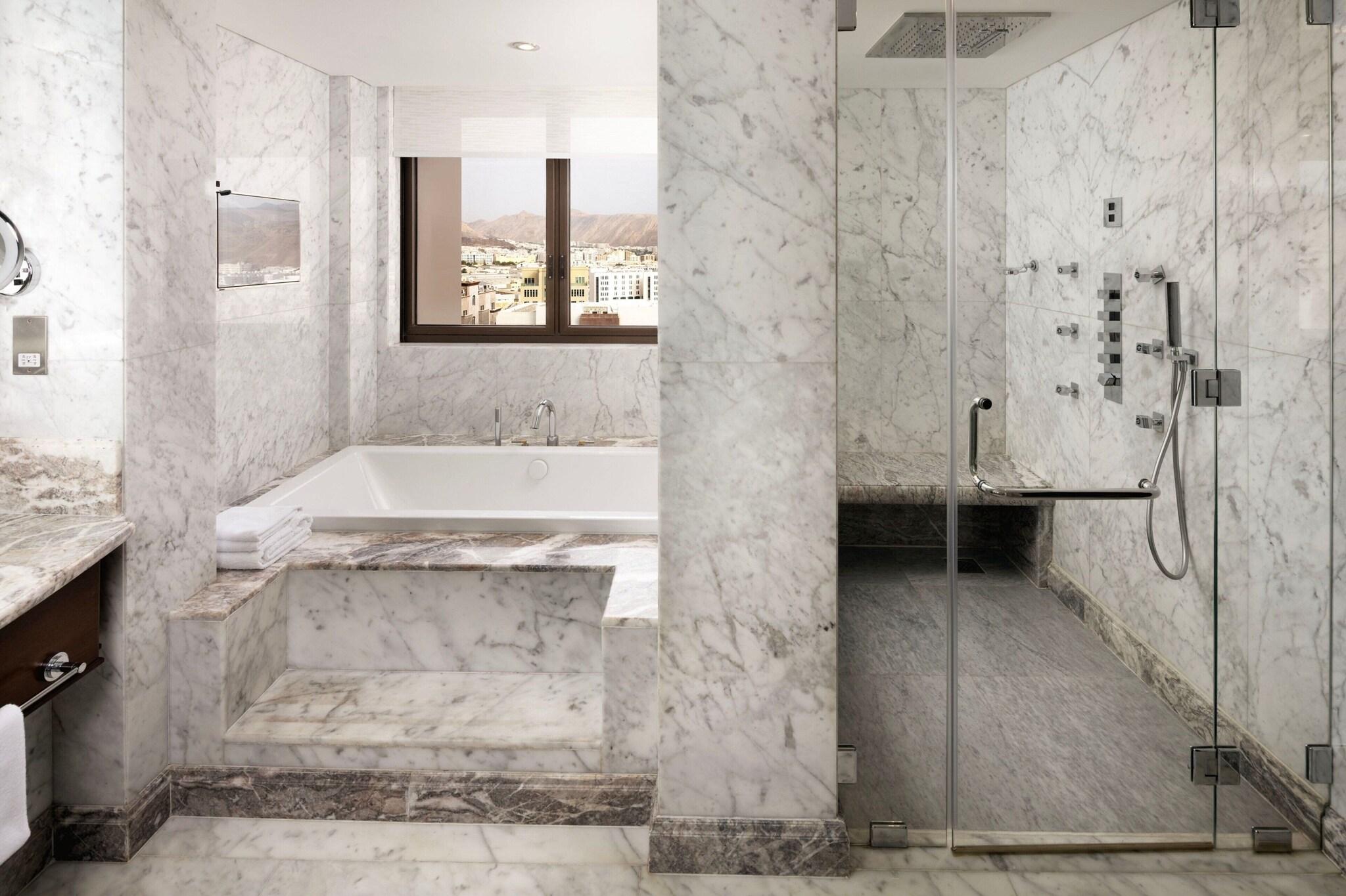 Suite Executive King Bed