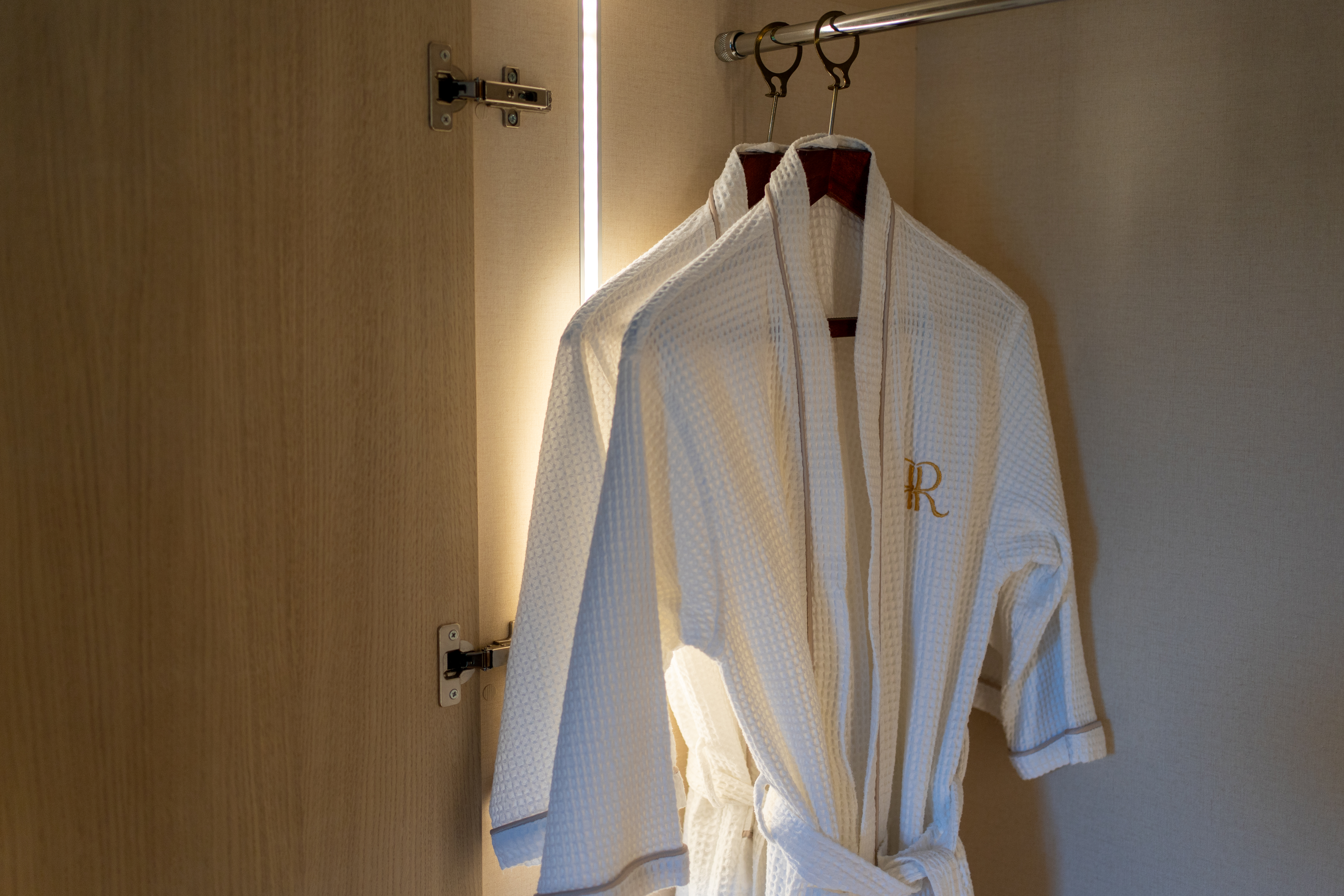 Double or Twin Deluxe Premium