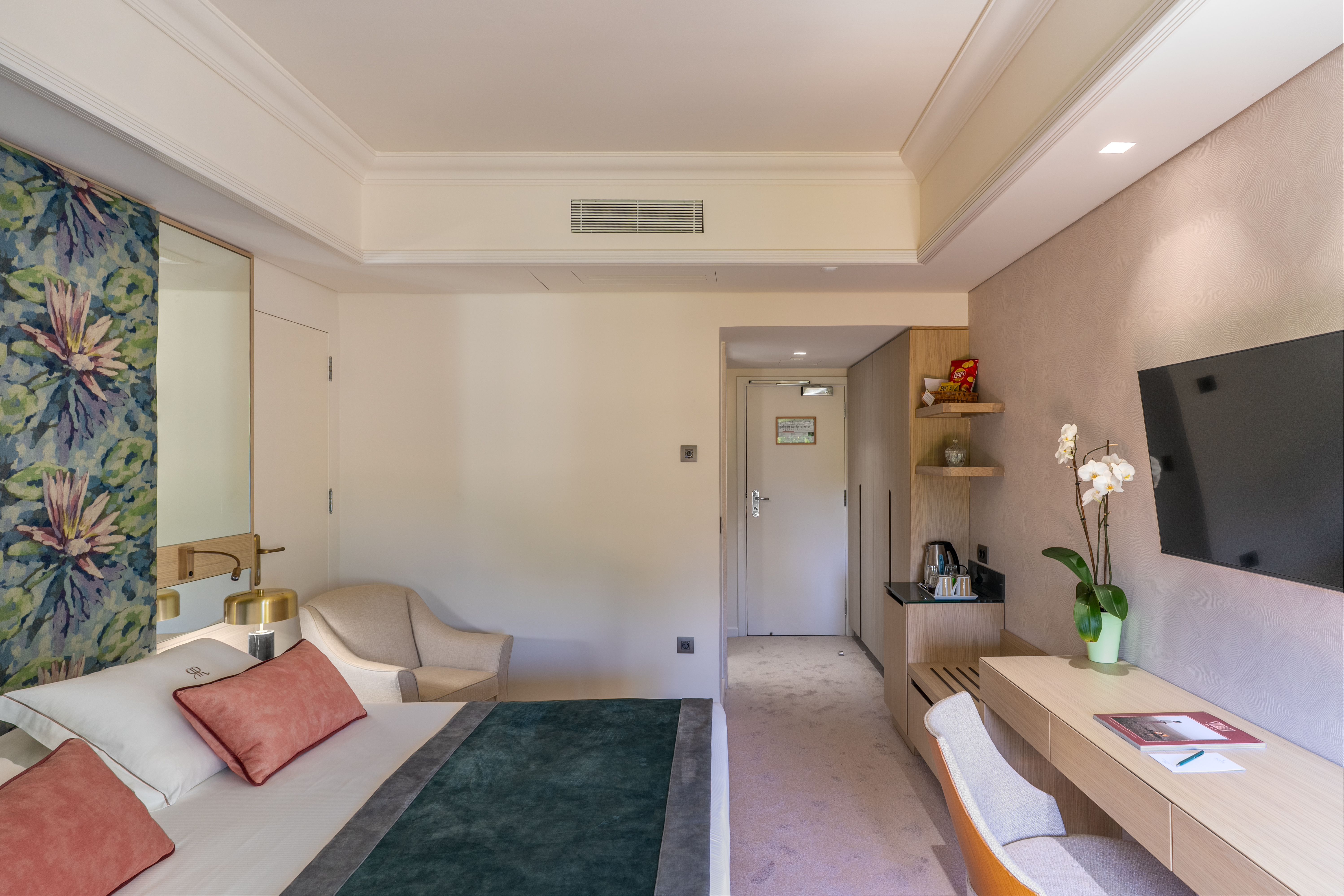 Double or Twin Deluxe Premium