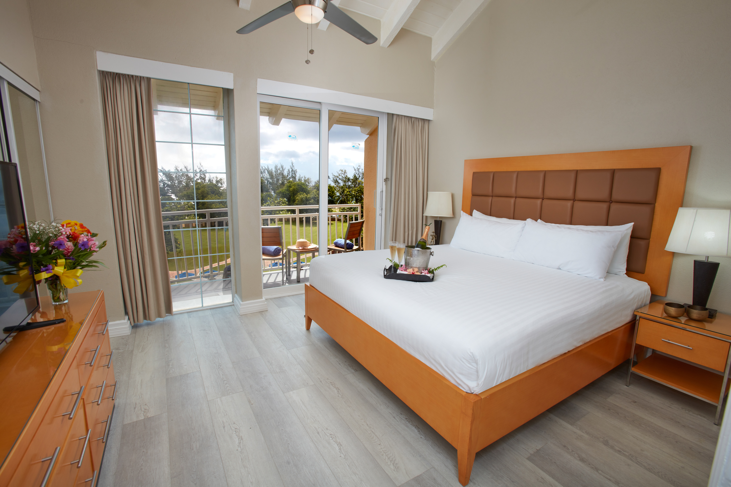 Suite Garden View One Bedroom
