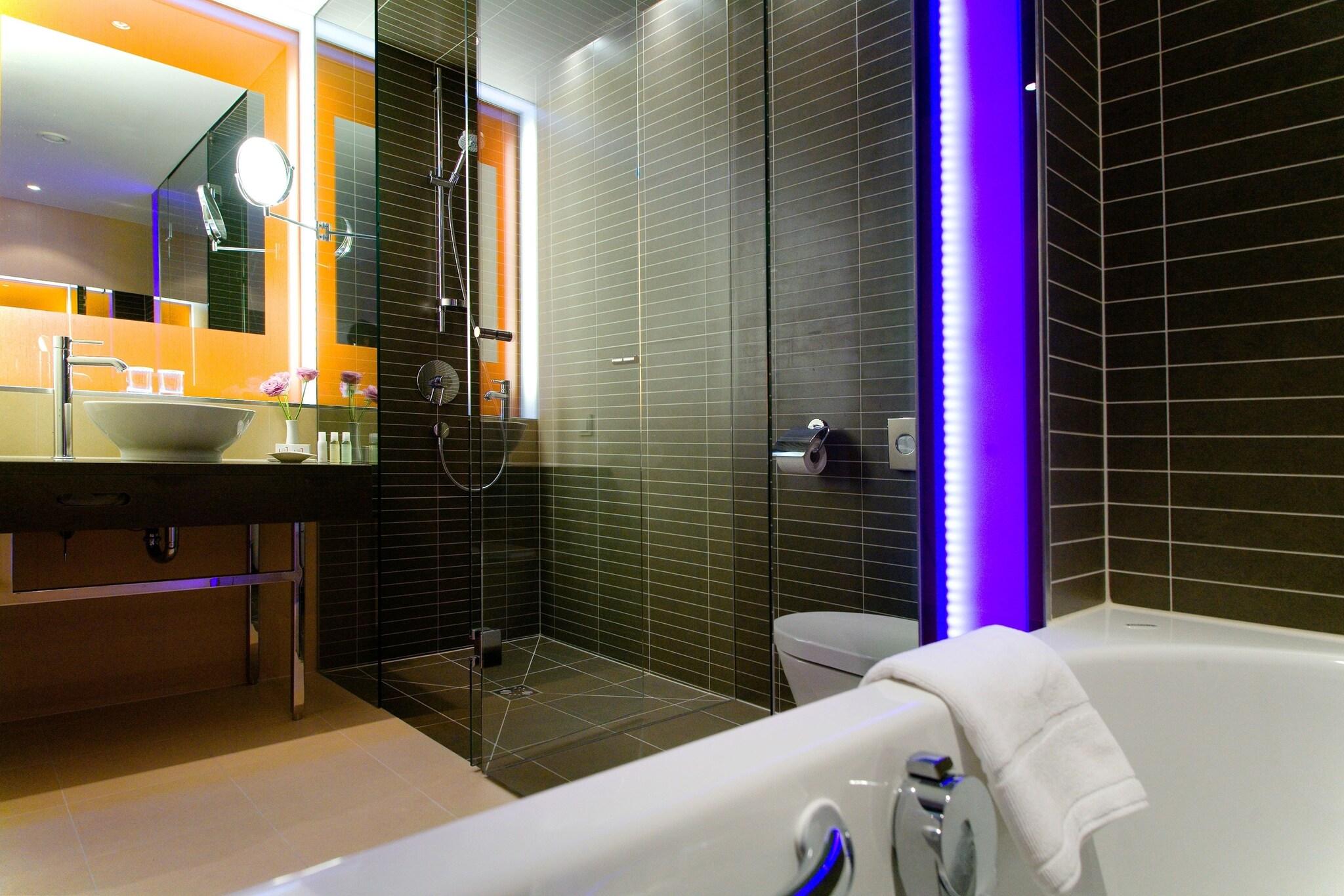 Suite with Double Bed