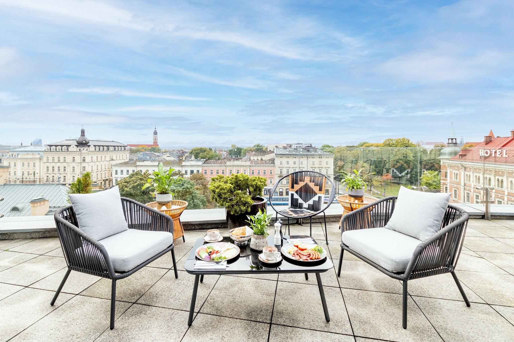 Suite with Double Bed
