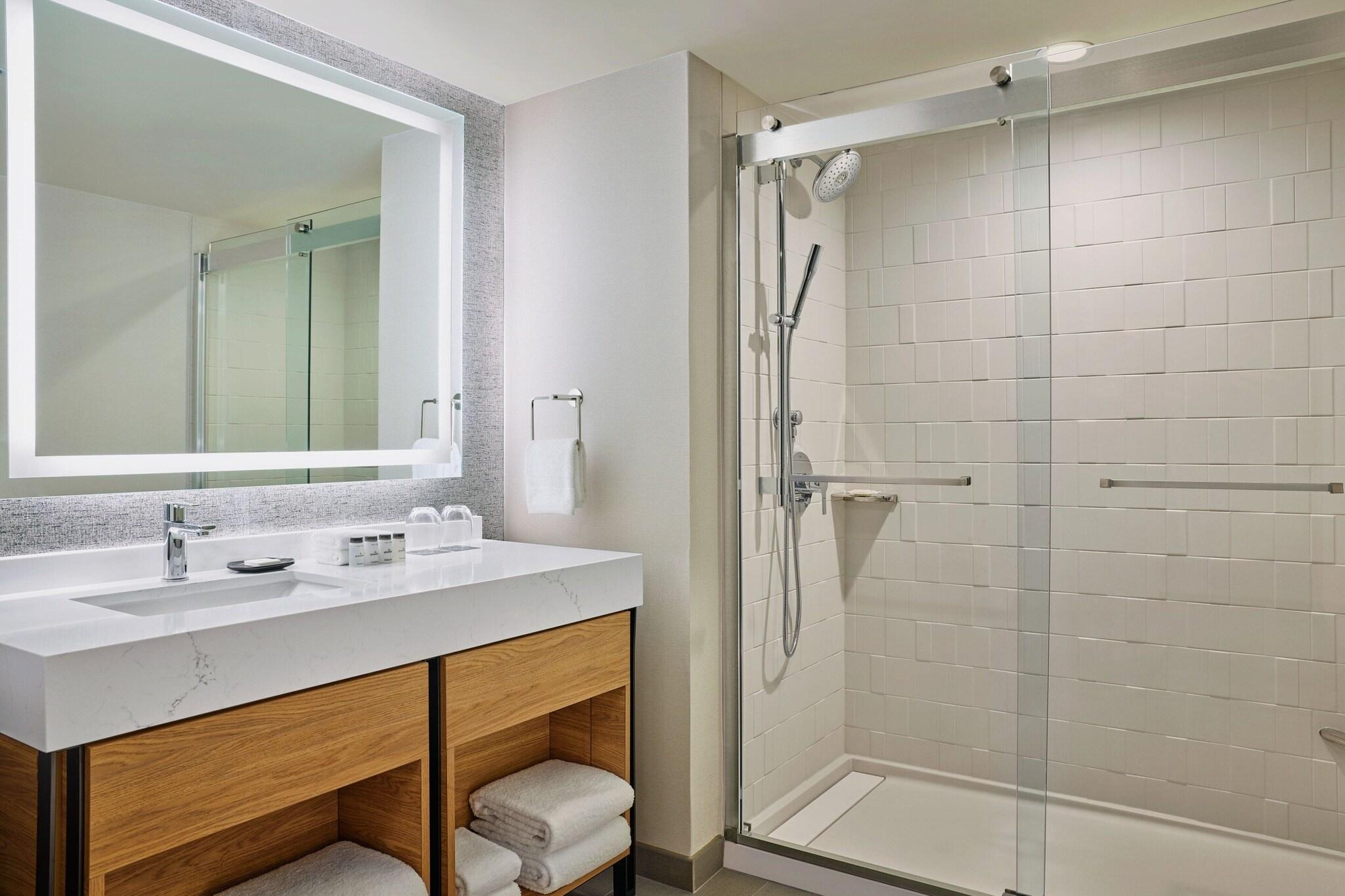 Double Accessible King Size Bed