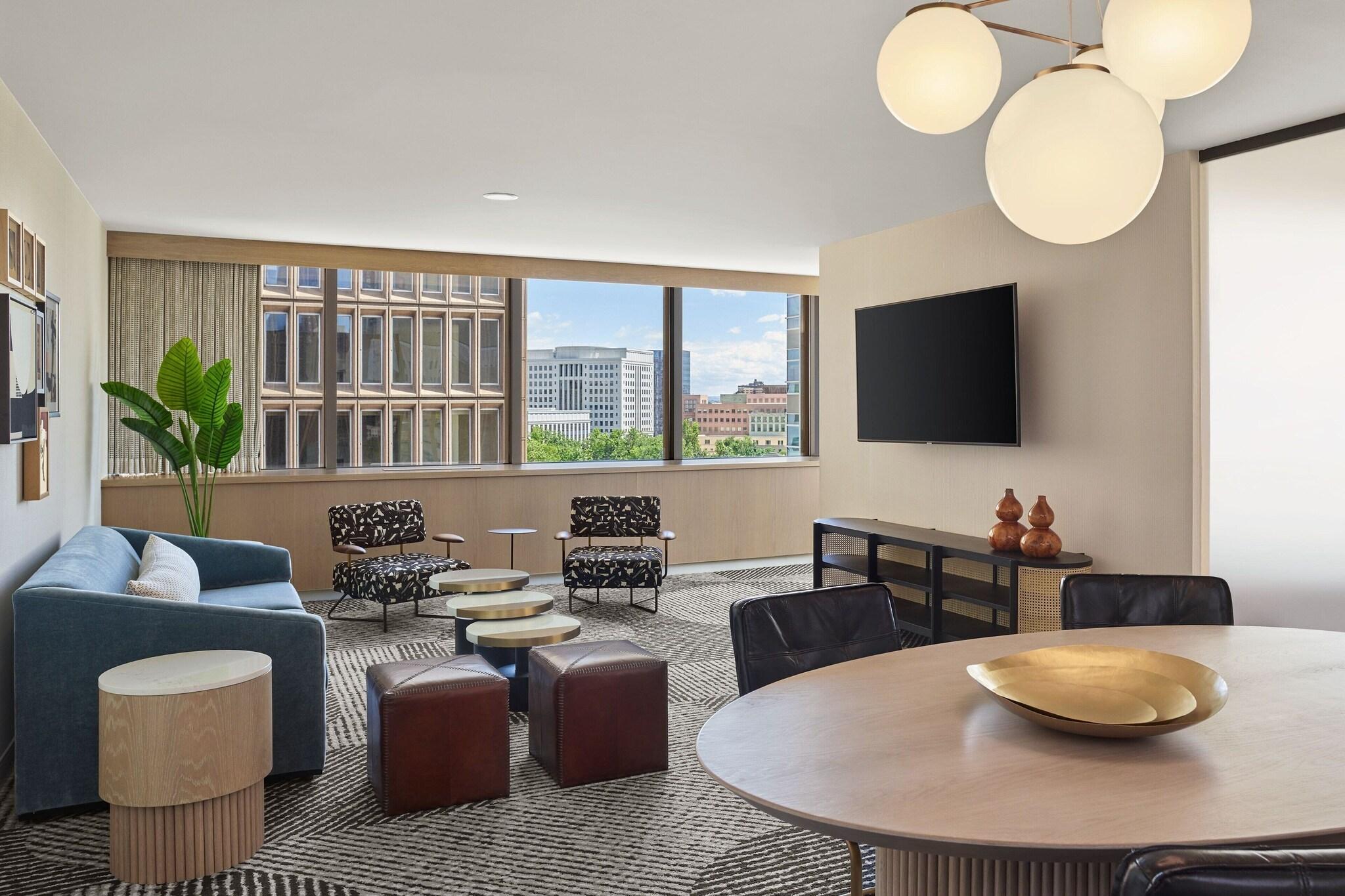 Suite King Bed One Bedroom 