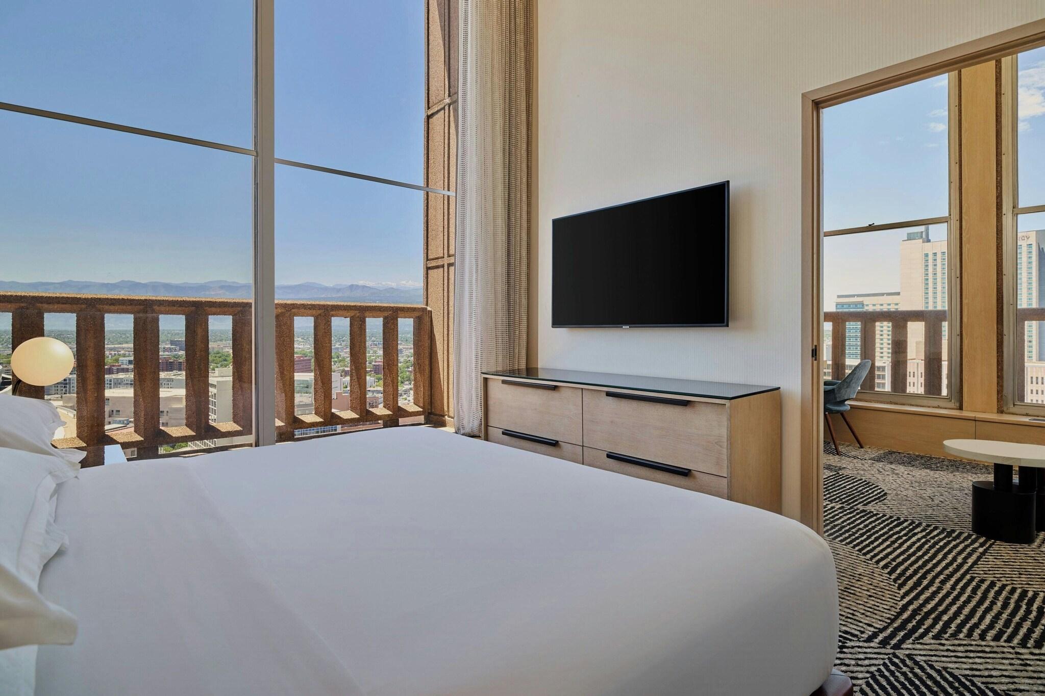 Suite King Bed One Bedroom 