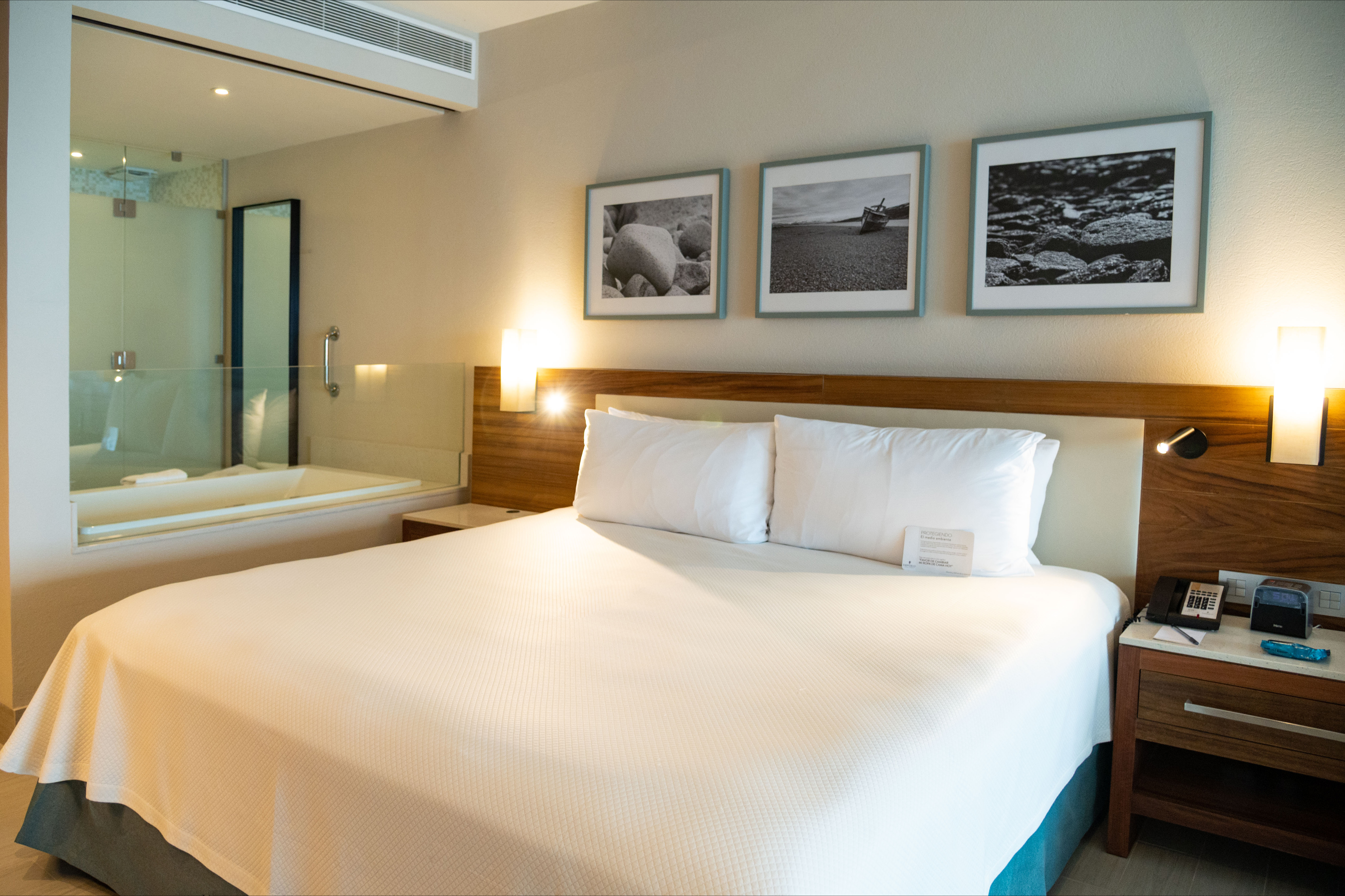 Double Ocean Front King Bed