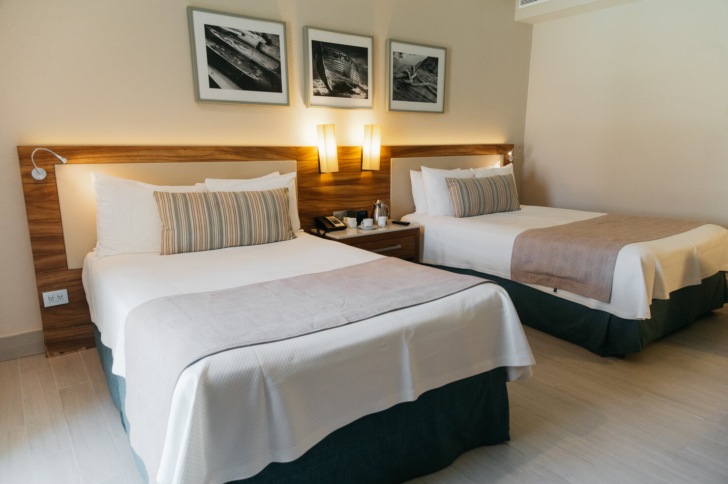 Double Deluxe Two Beds