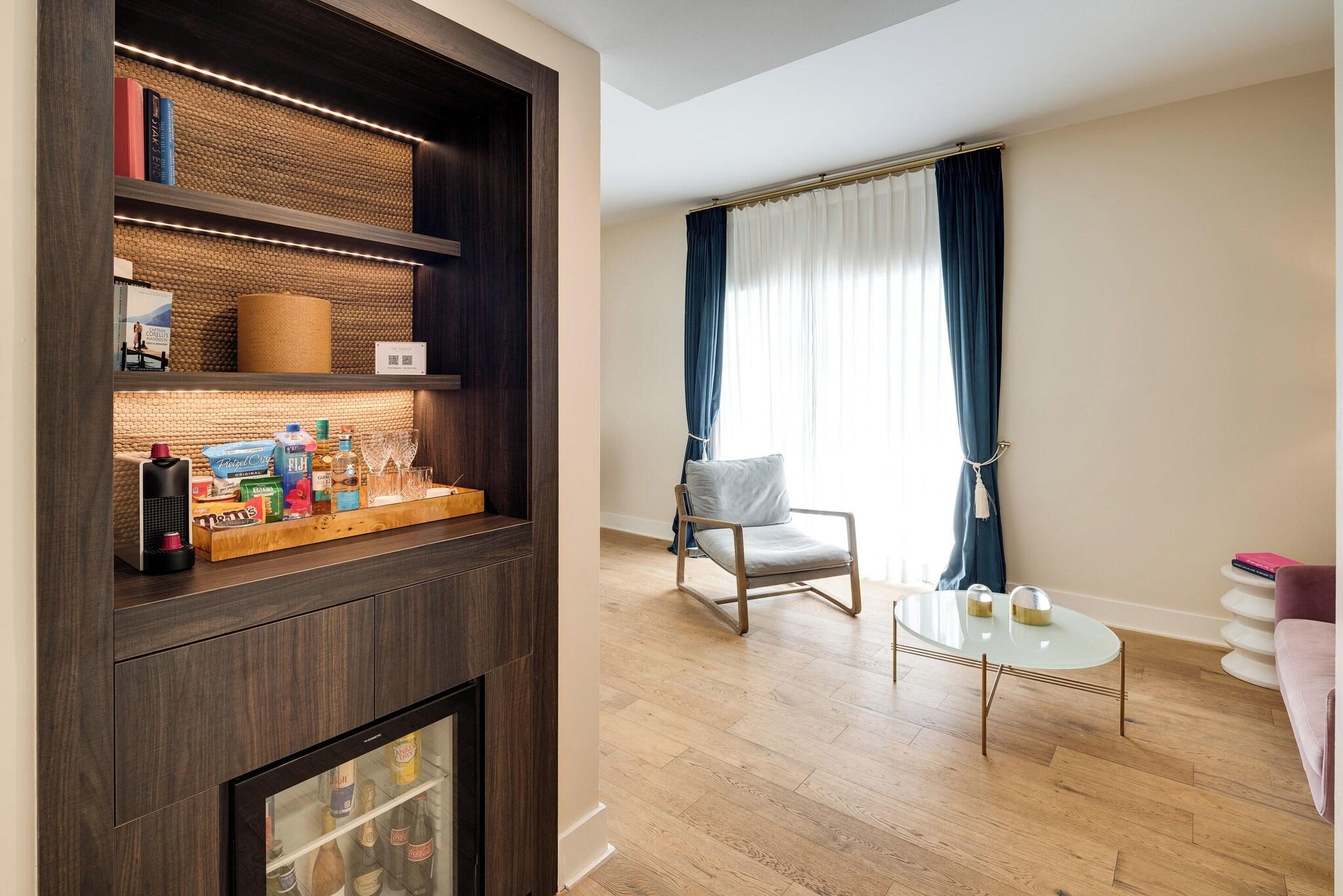 Suite Queen Size Bed