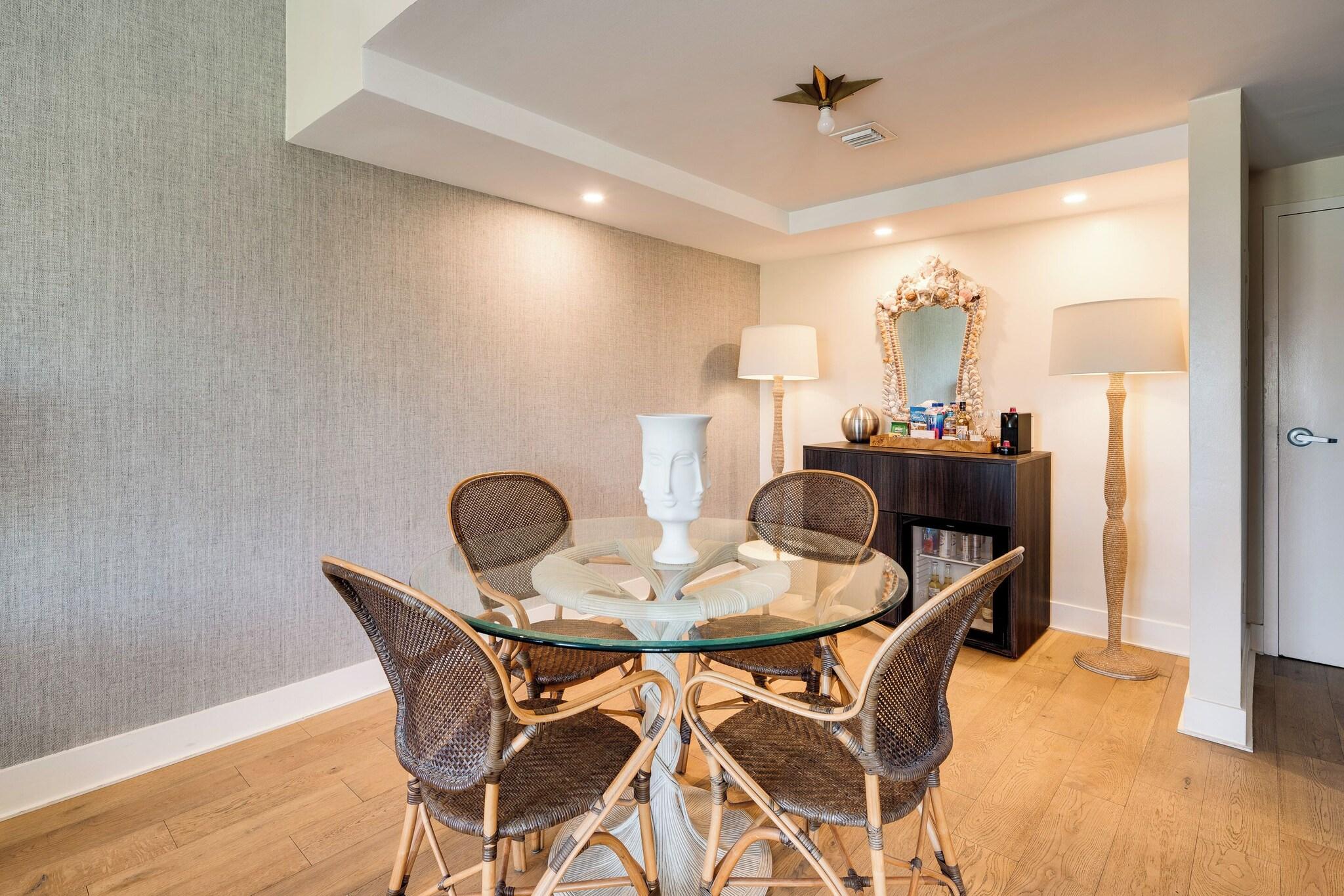 Suite Ocean Front King Bed