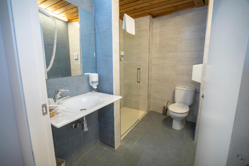 Family Room Capacity 2