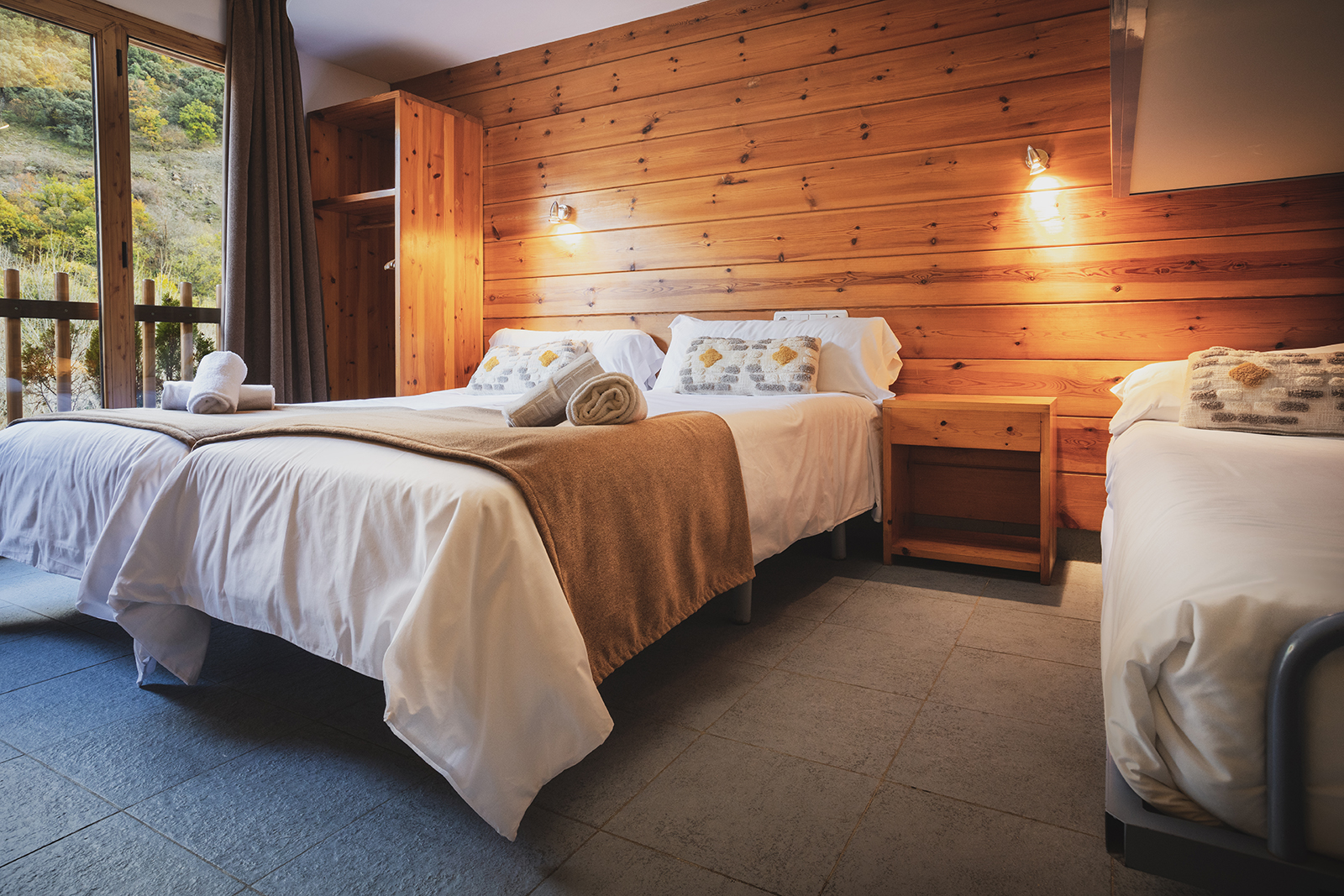 Quadruple Capacity 4