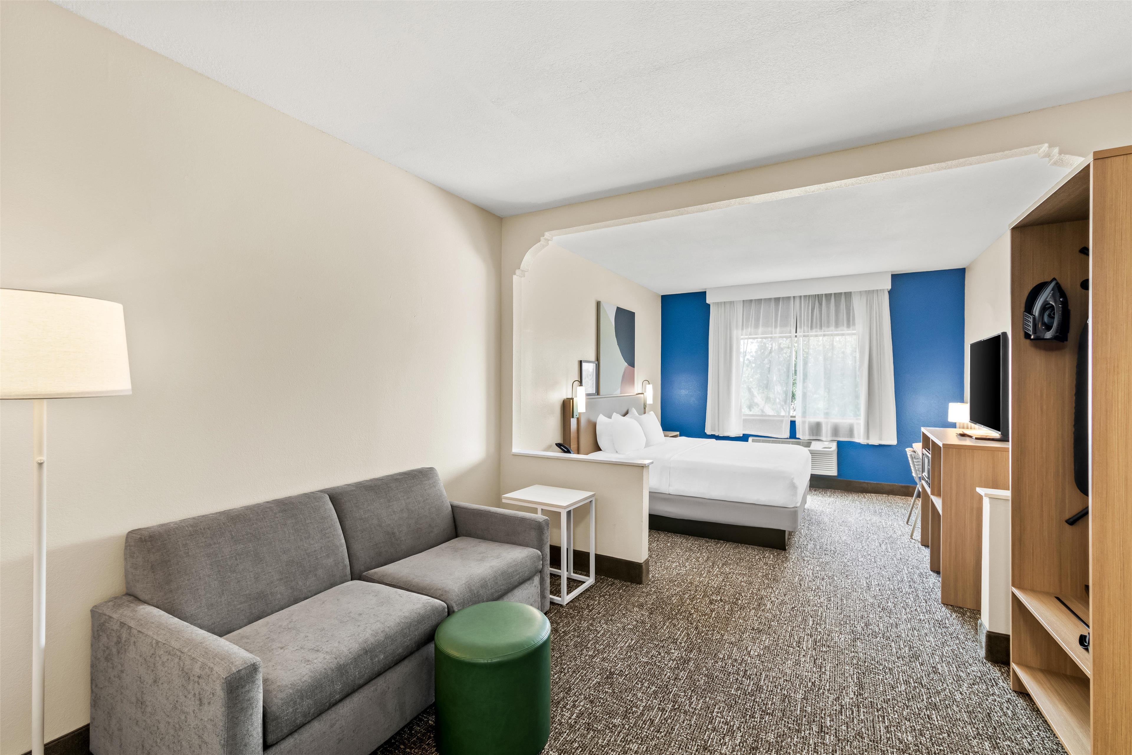 Double King Size Bed