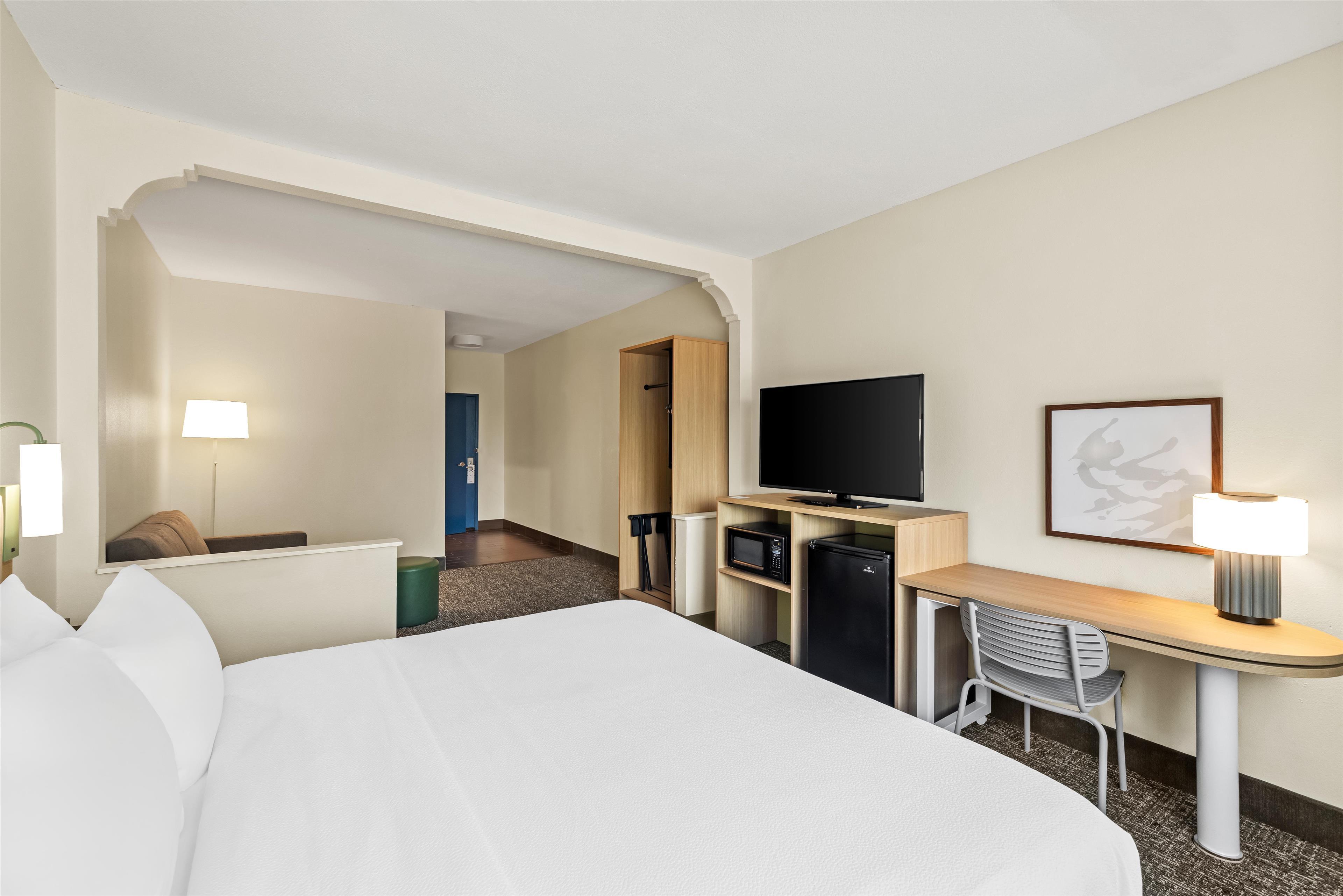 Double Accessible King Size Bed