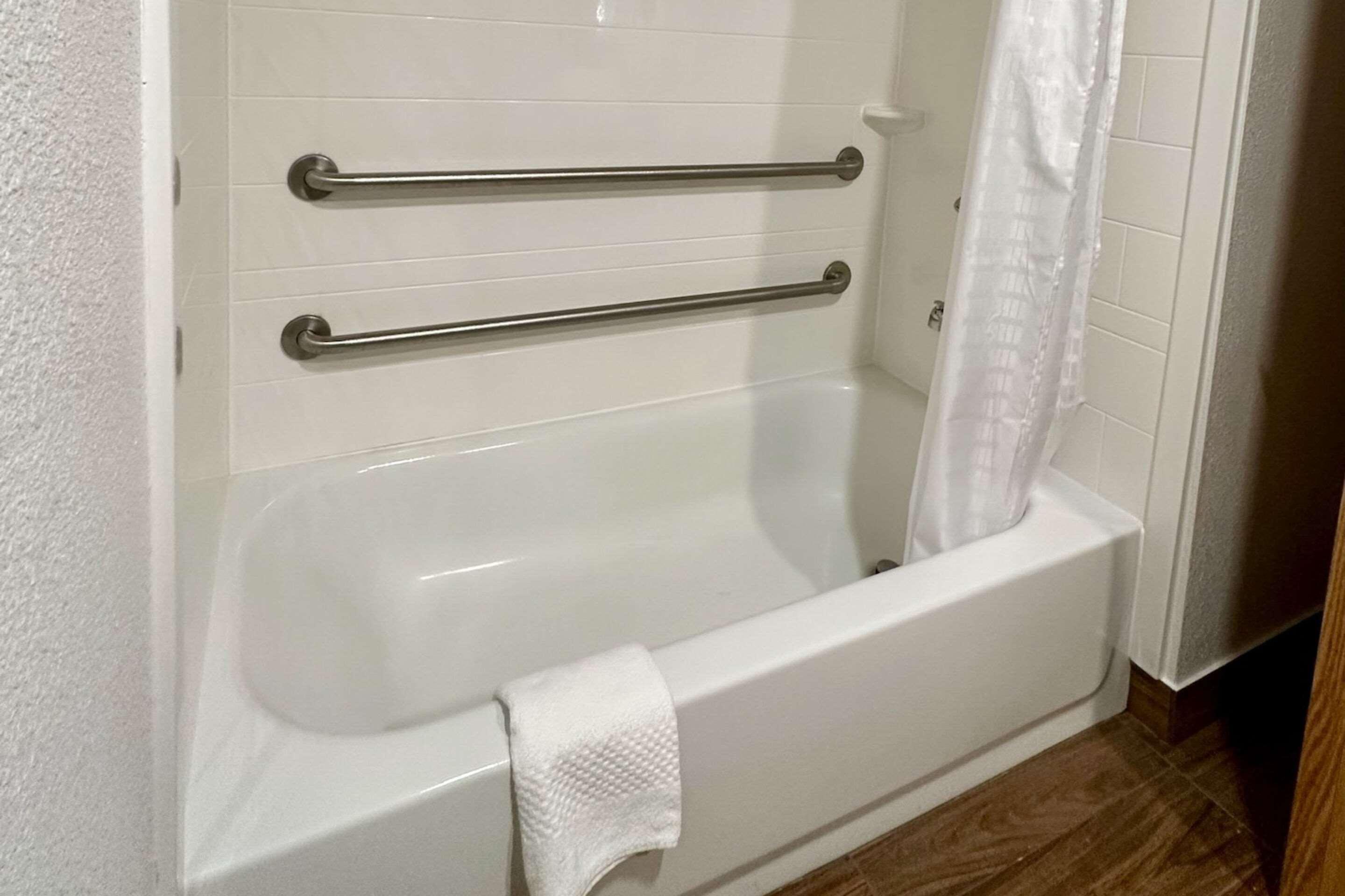 Double Accessible King Size Bed