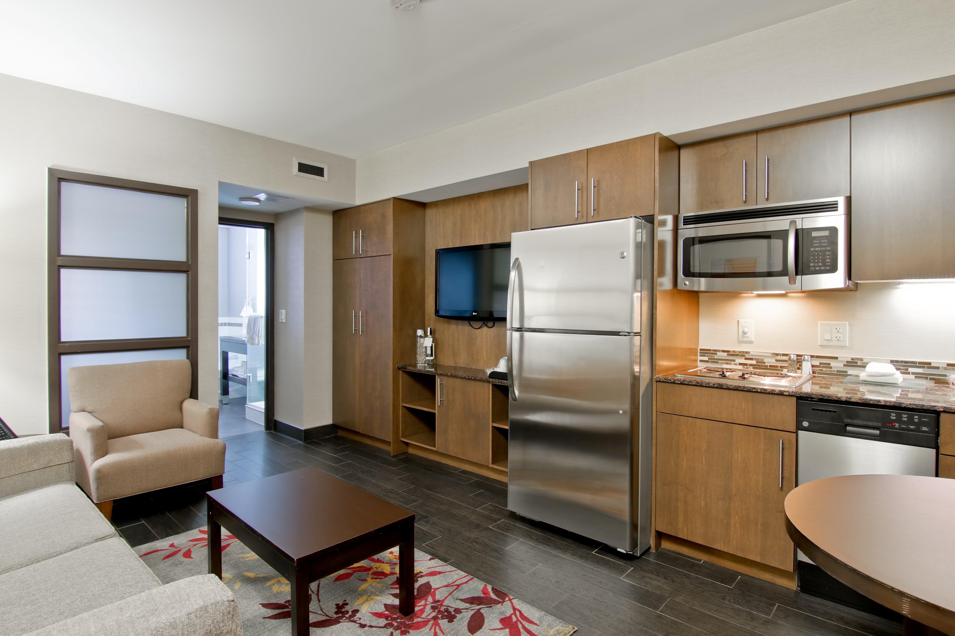 Suite with Kitchenette