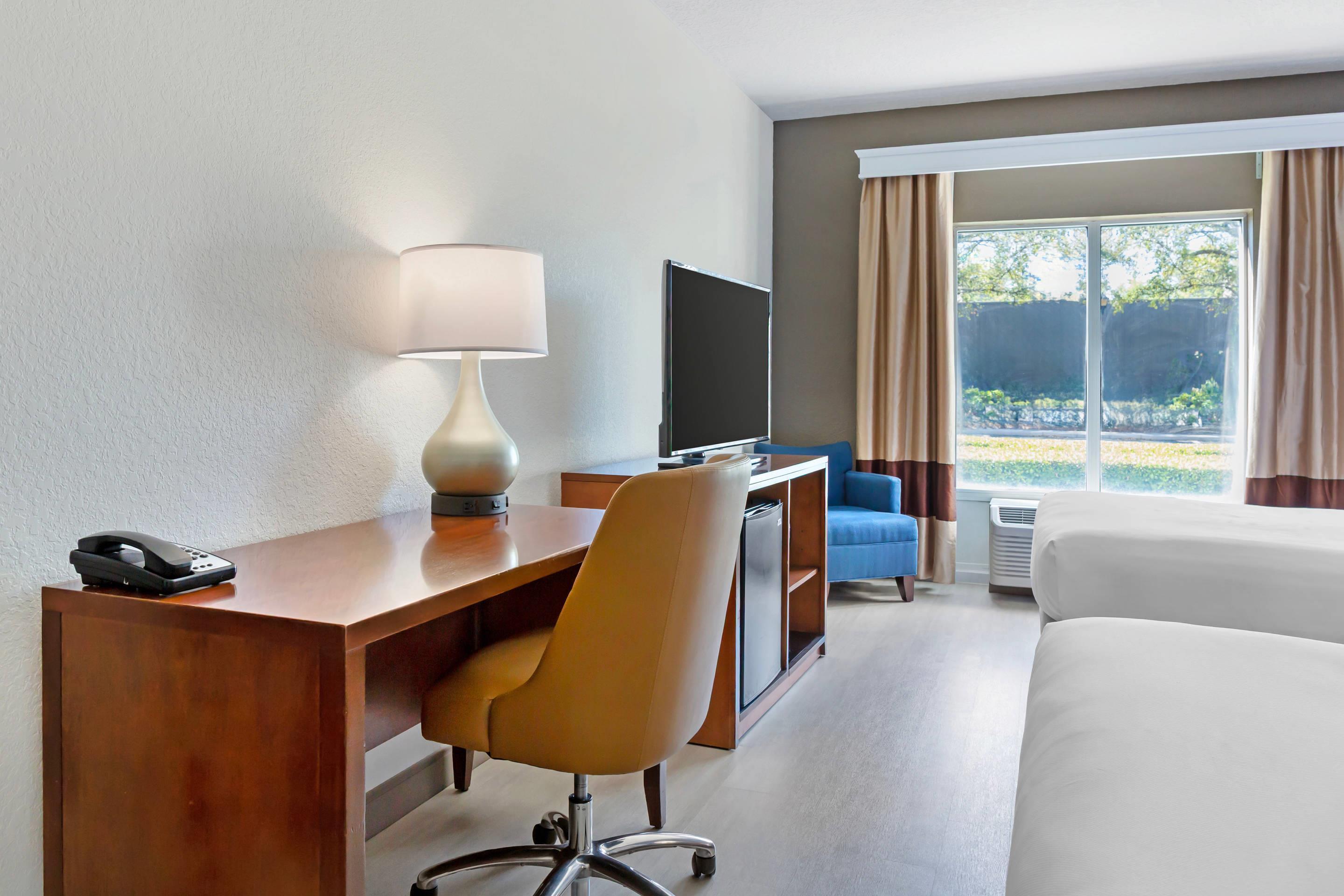 Double Two Queen Beds