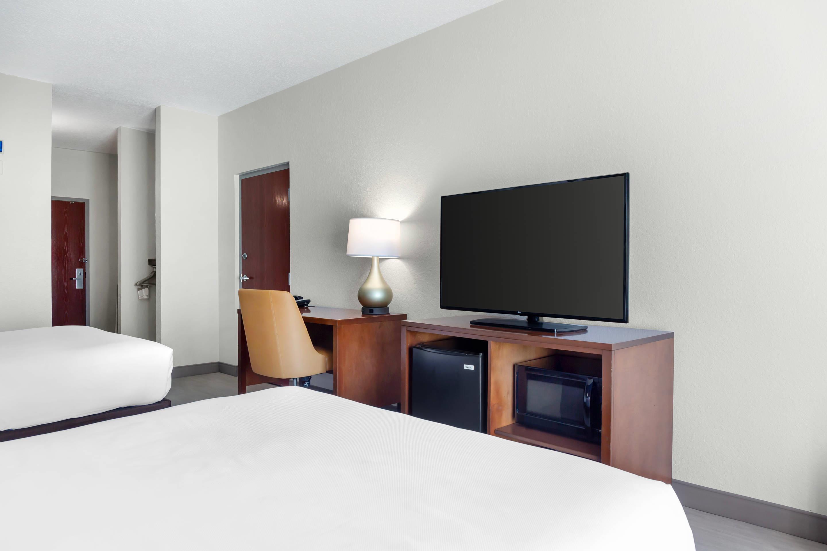 Double Two Queen Beds