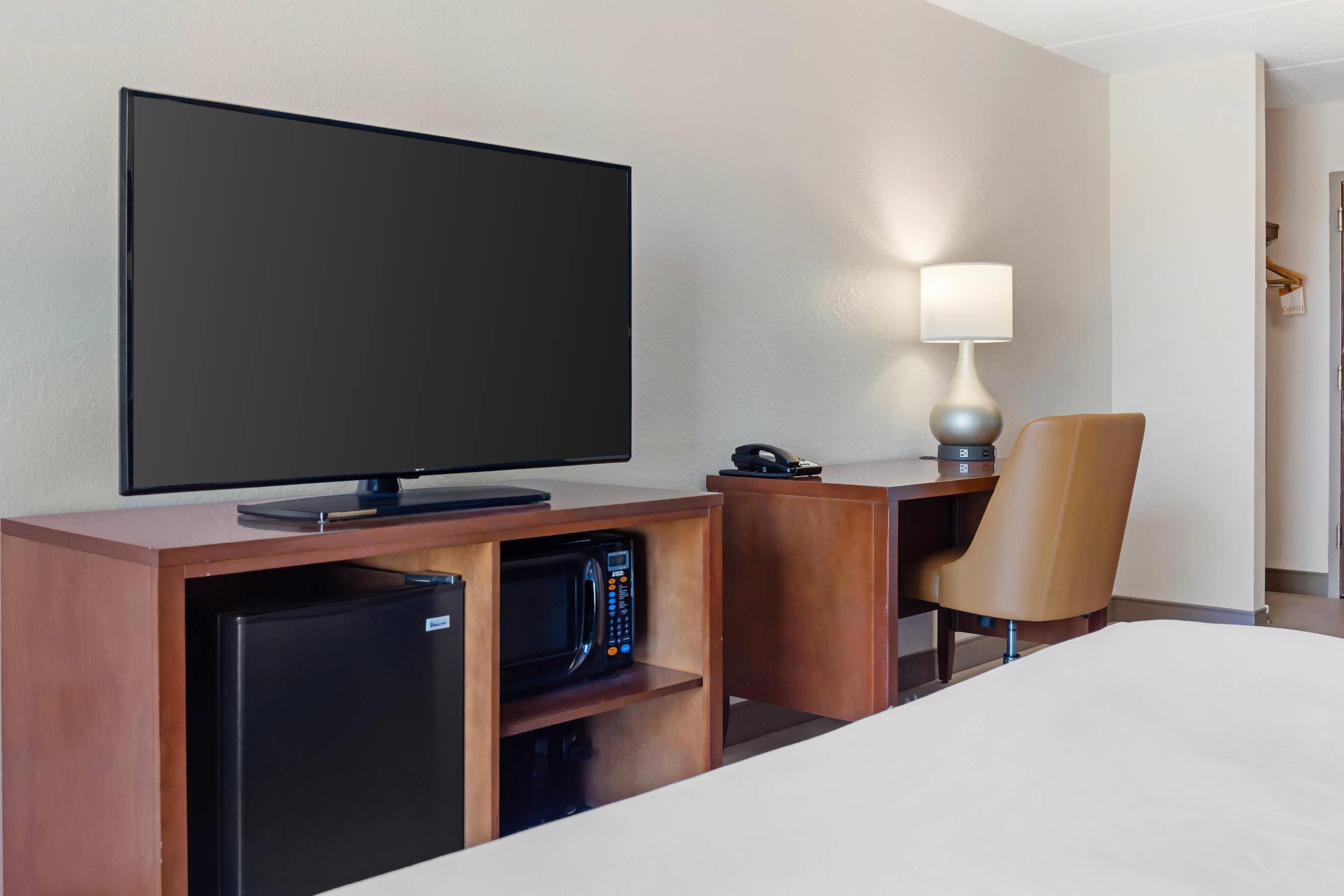 Double King Bed Non Smoking