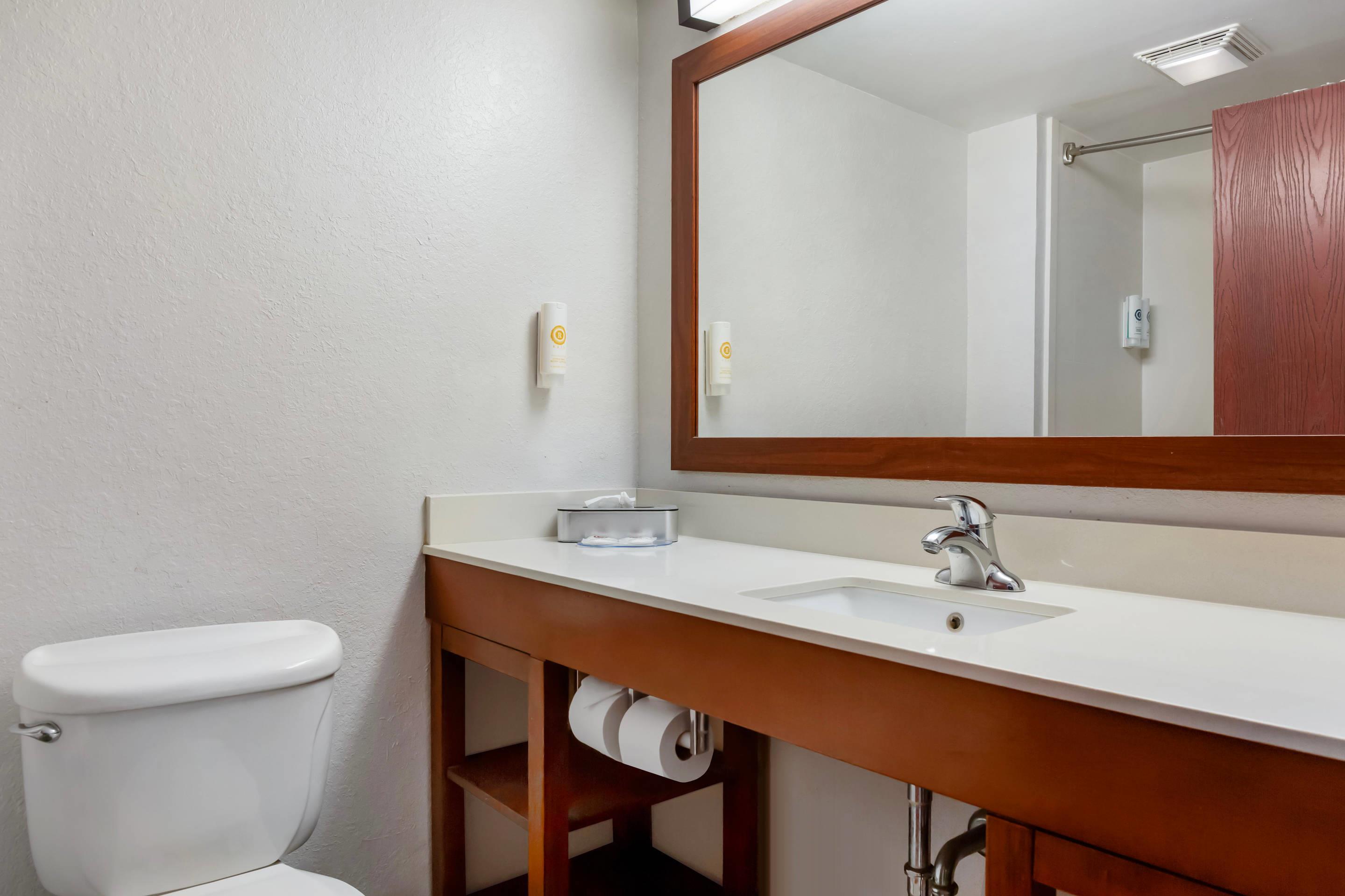 Suite Two Queen Beds Non Smoking