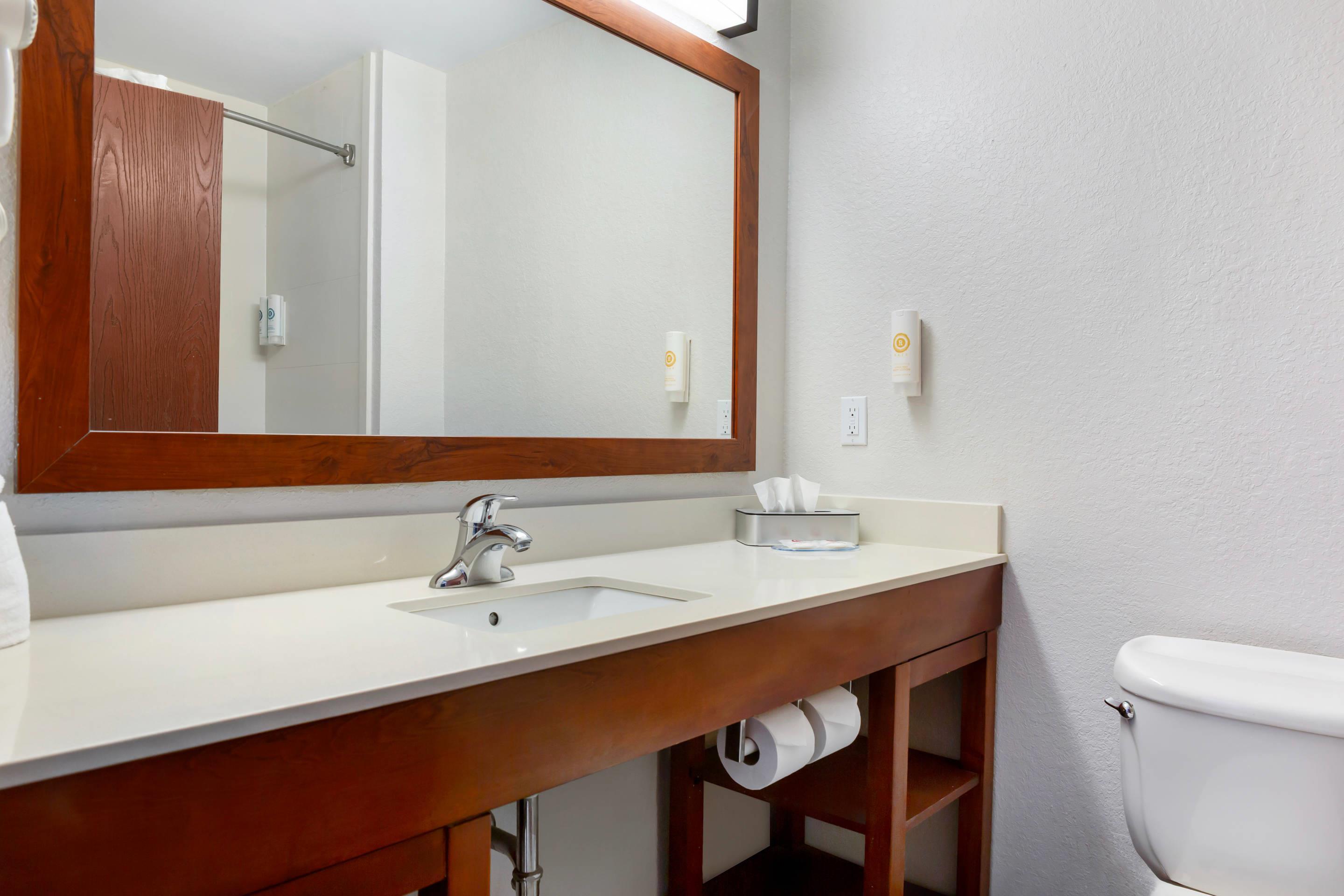 Double Two Queen Beds Non Smoking