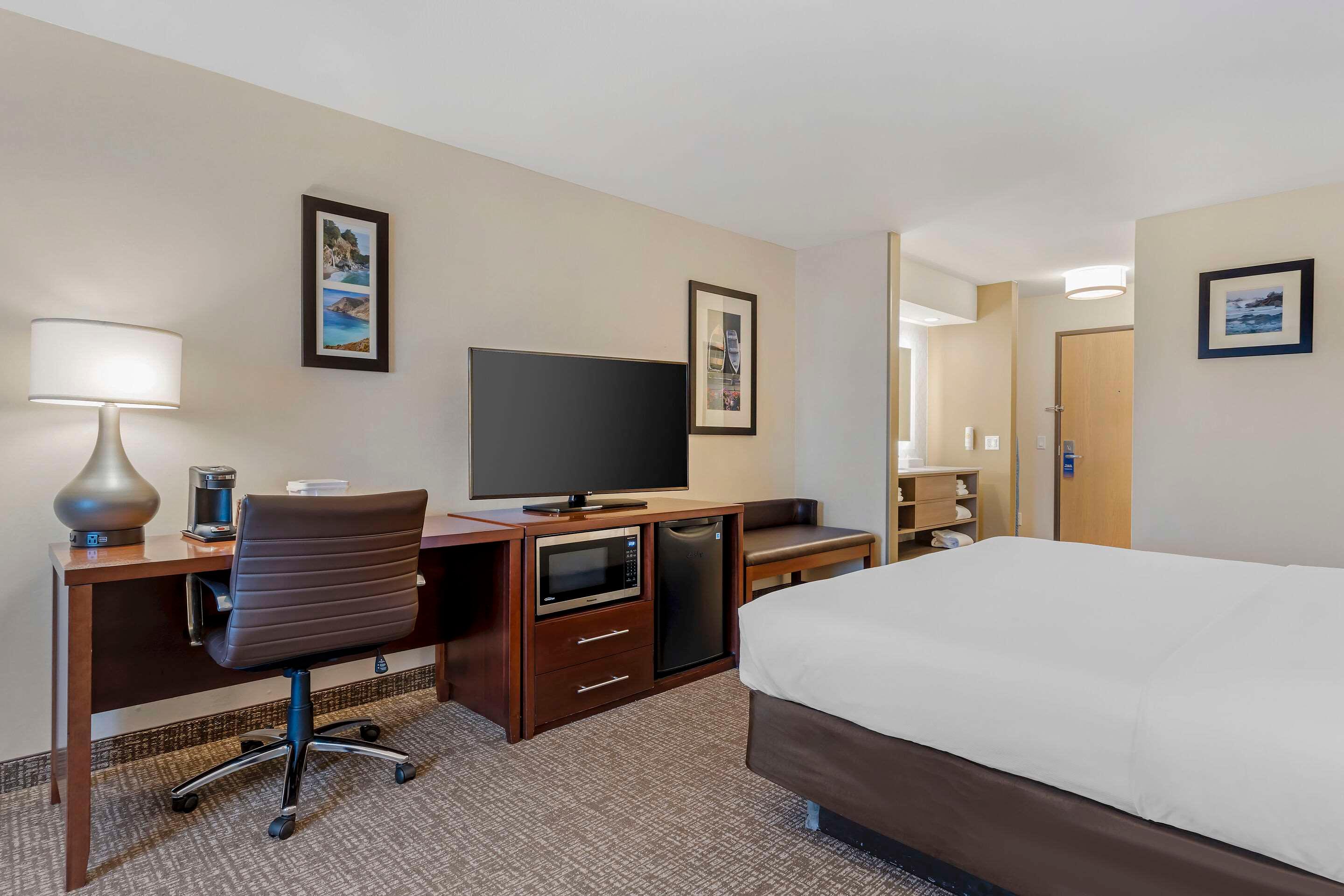 Double King Bed Non Smoking