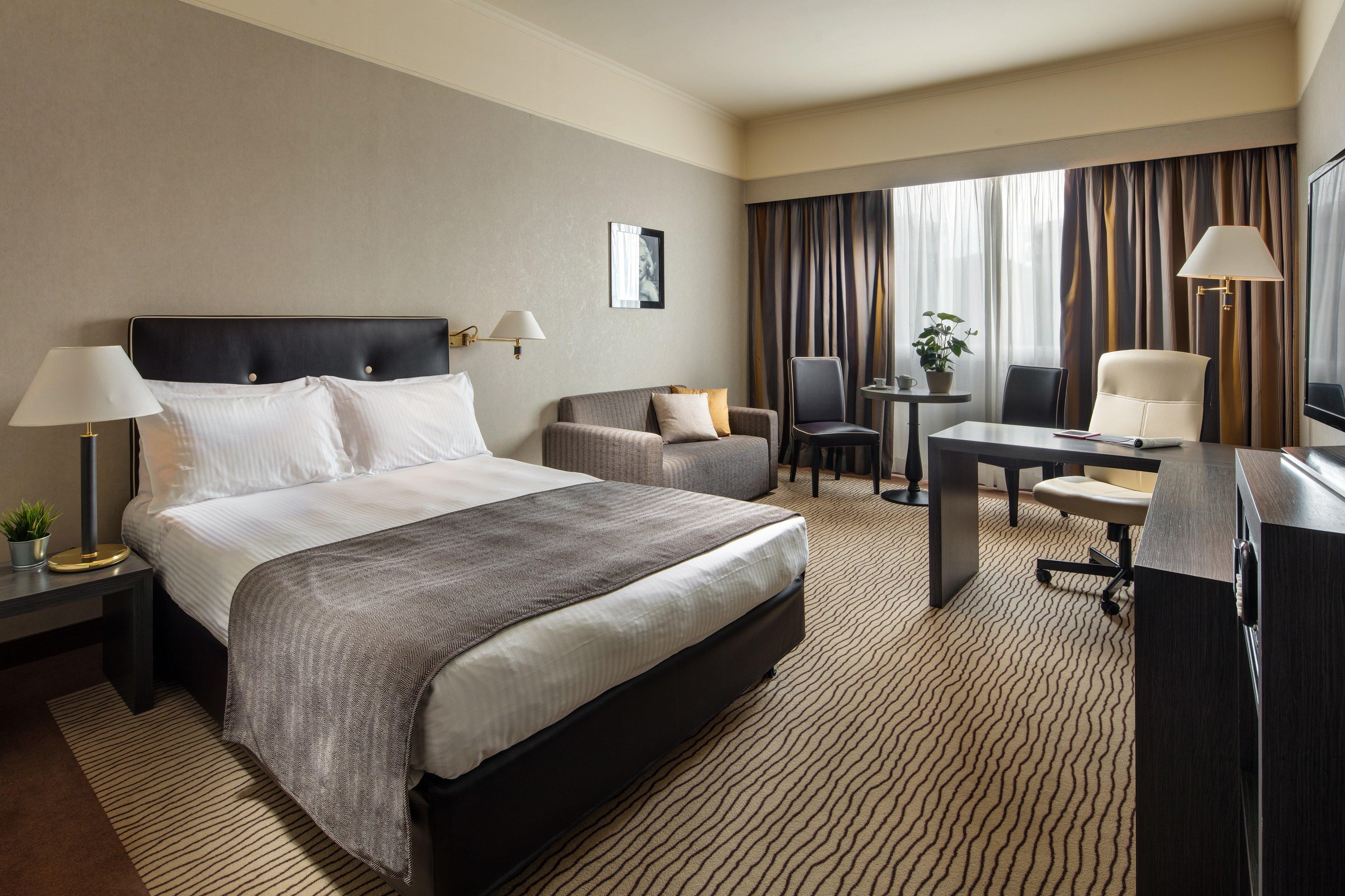 Double Premium Queen Bed