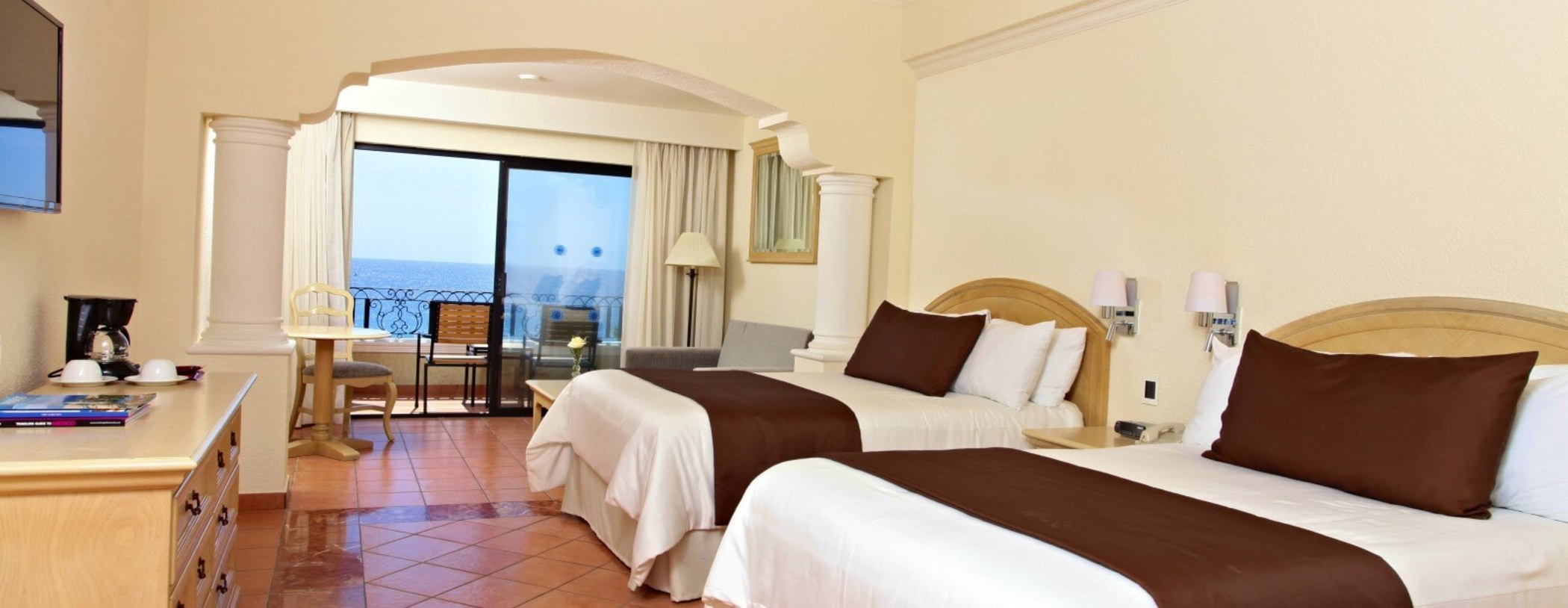 Junior Suite Ocean View One Bedroom