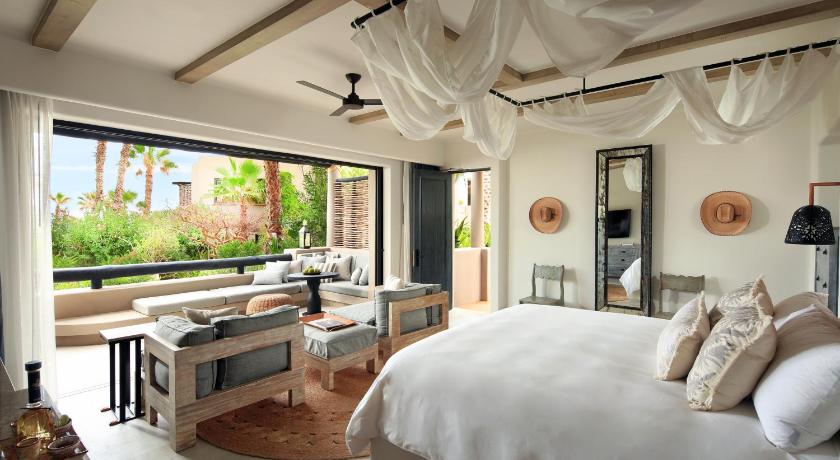 Double Ocean View King Bed