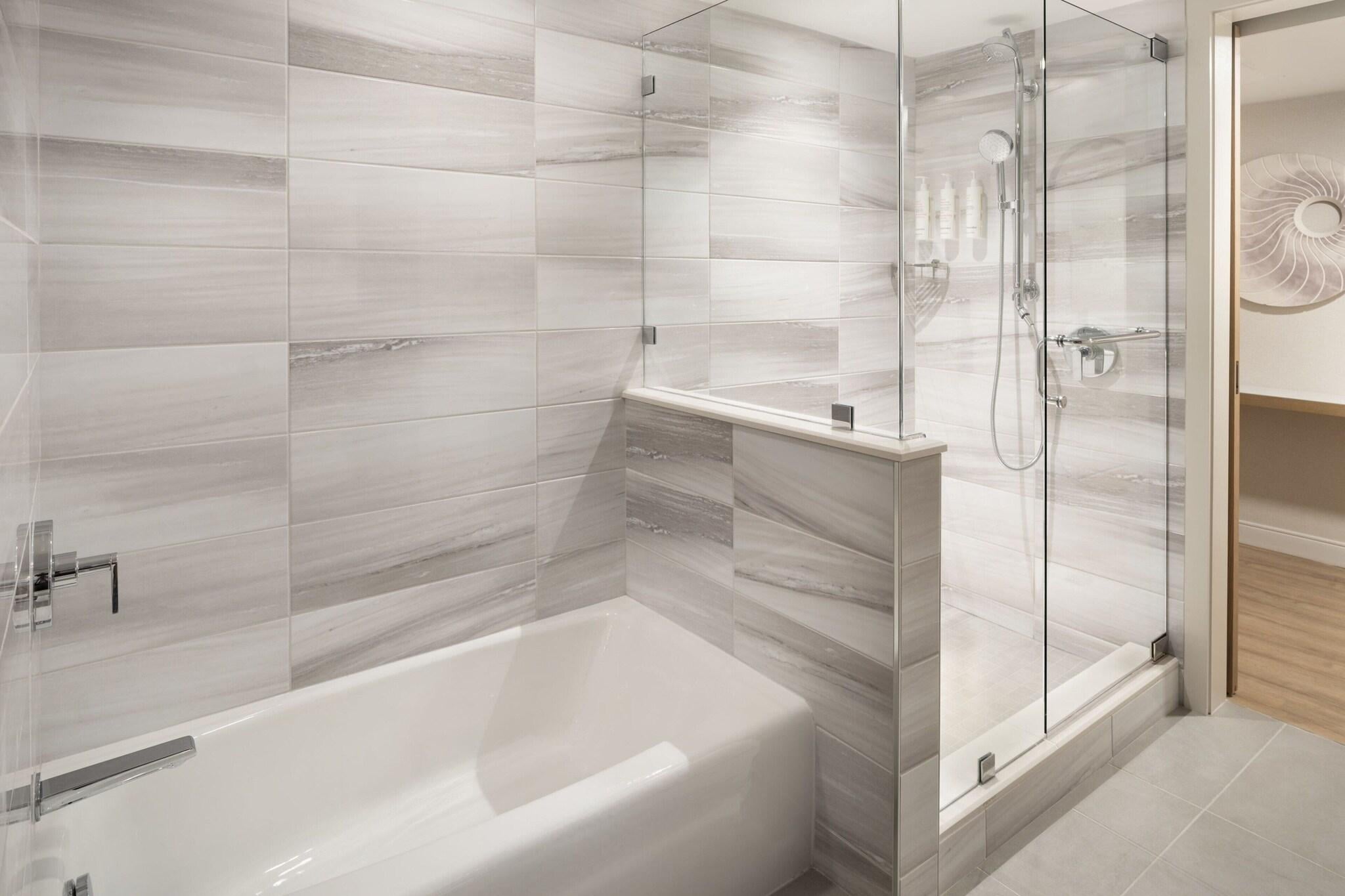 Junior Suite Harbour View