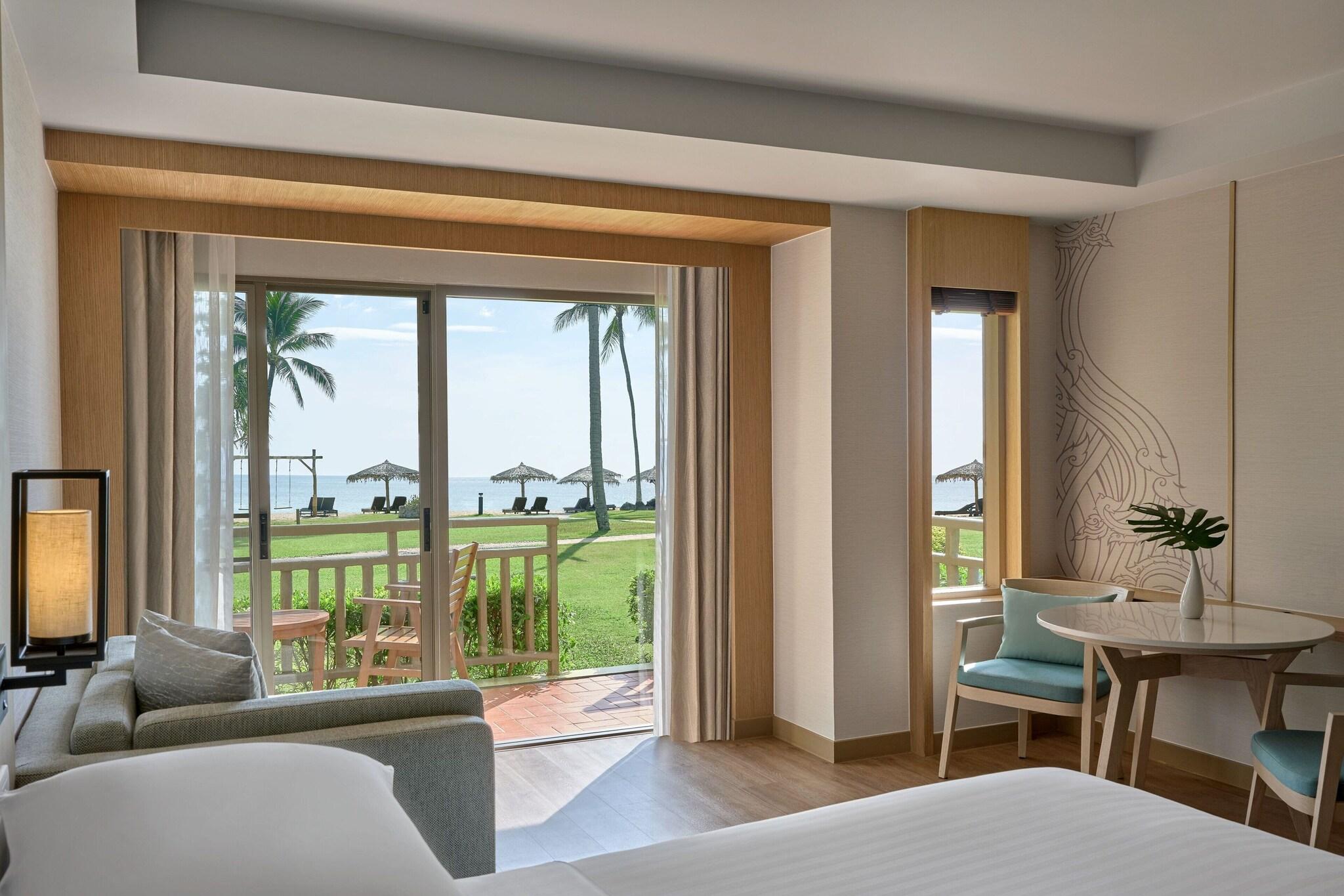 Double Accessible with Views