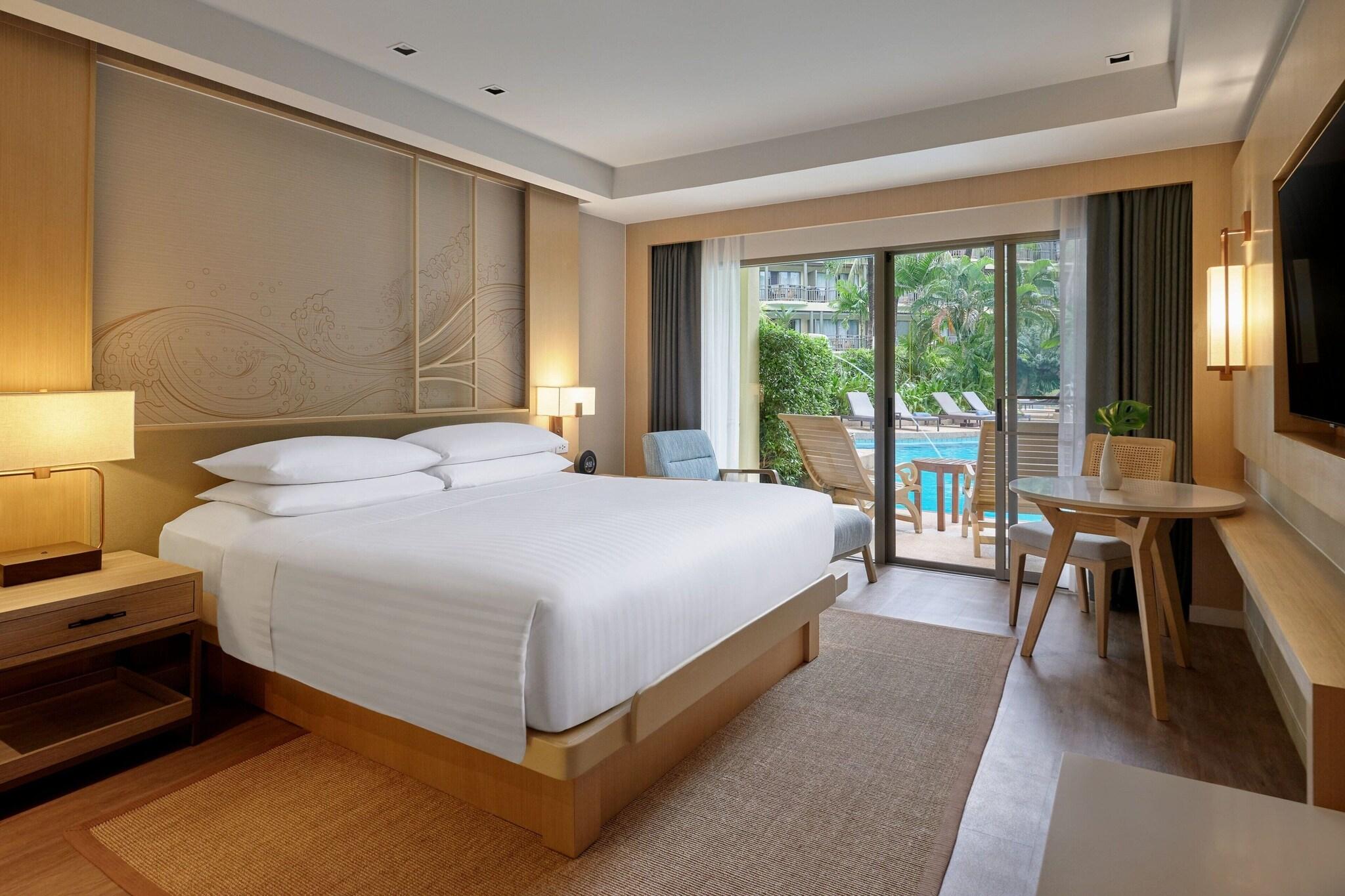 Double Guest Room King Bed