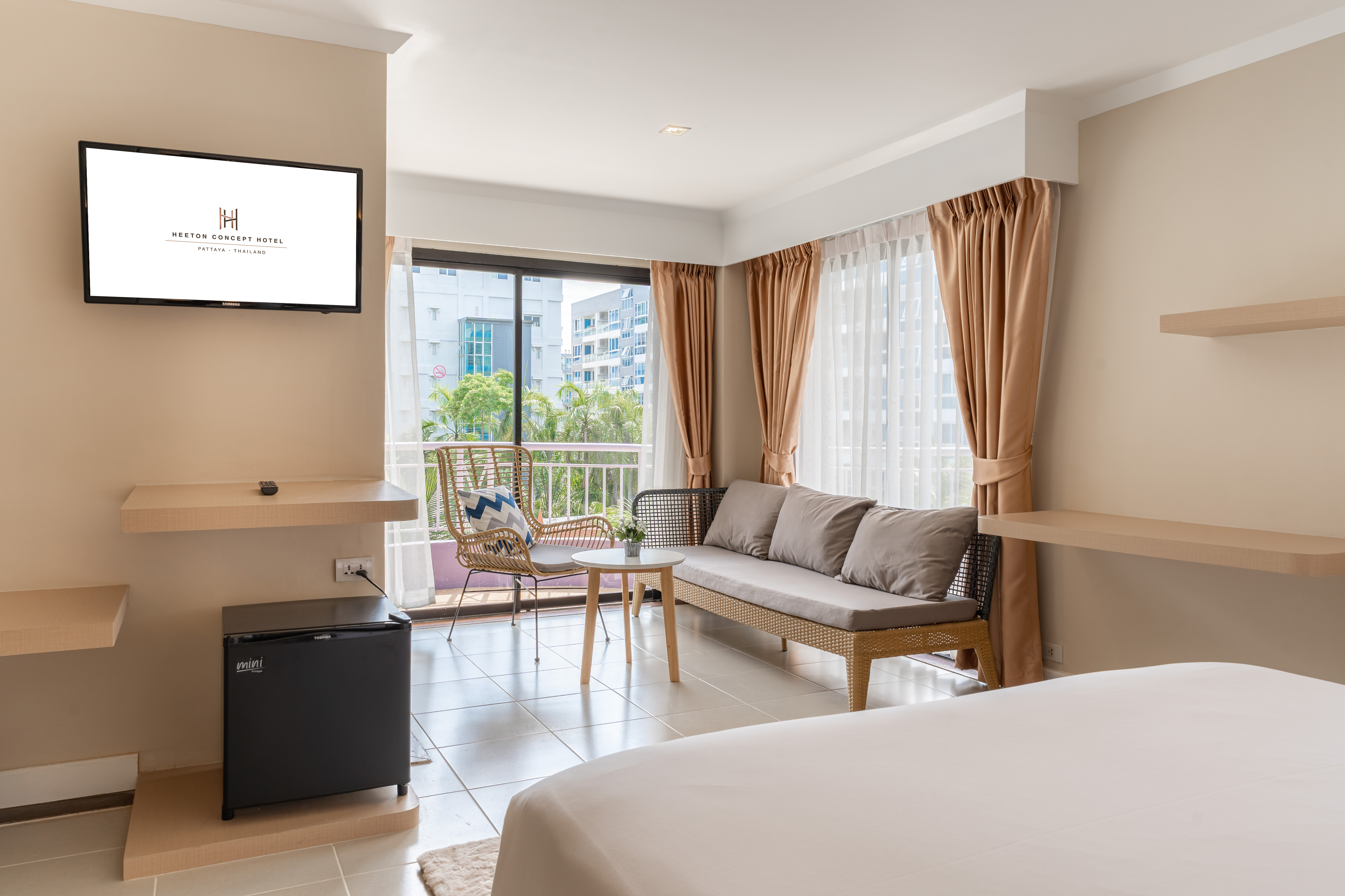 Suite Queen Size Bed