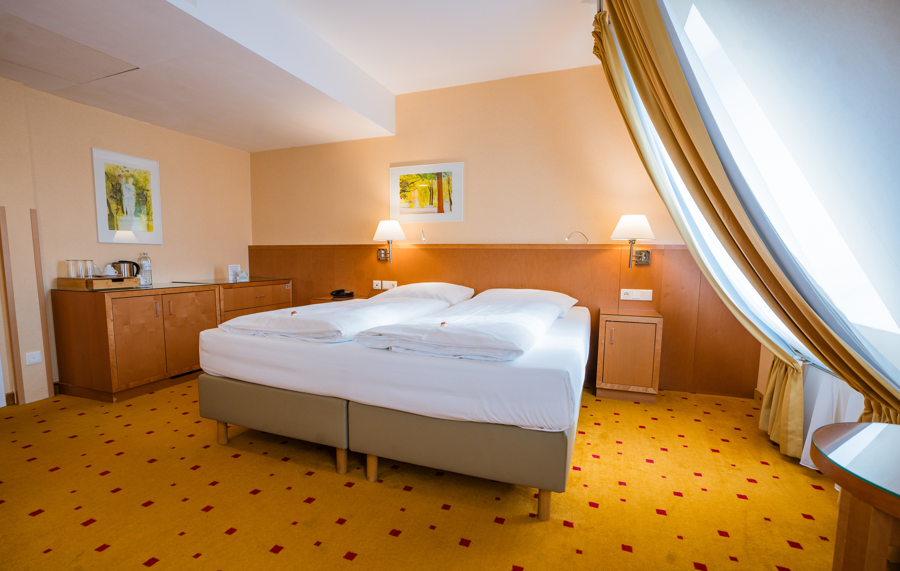 Family Room Capacity 1