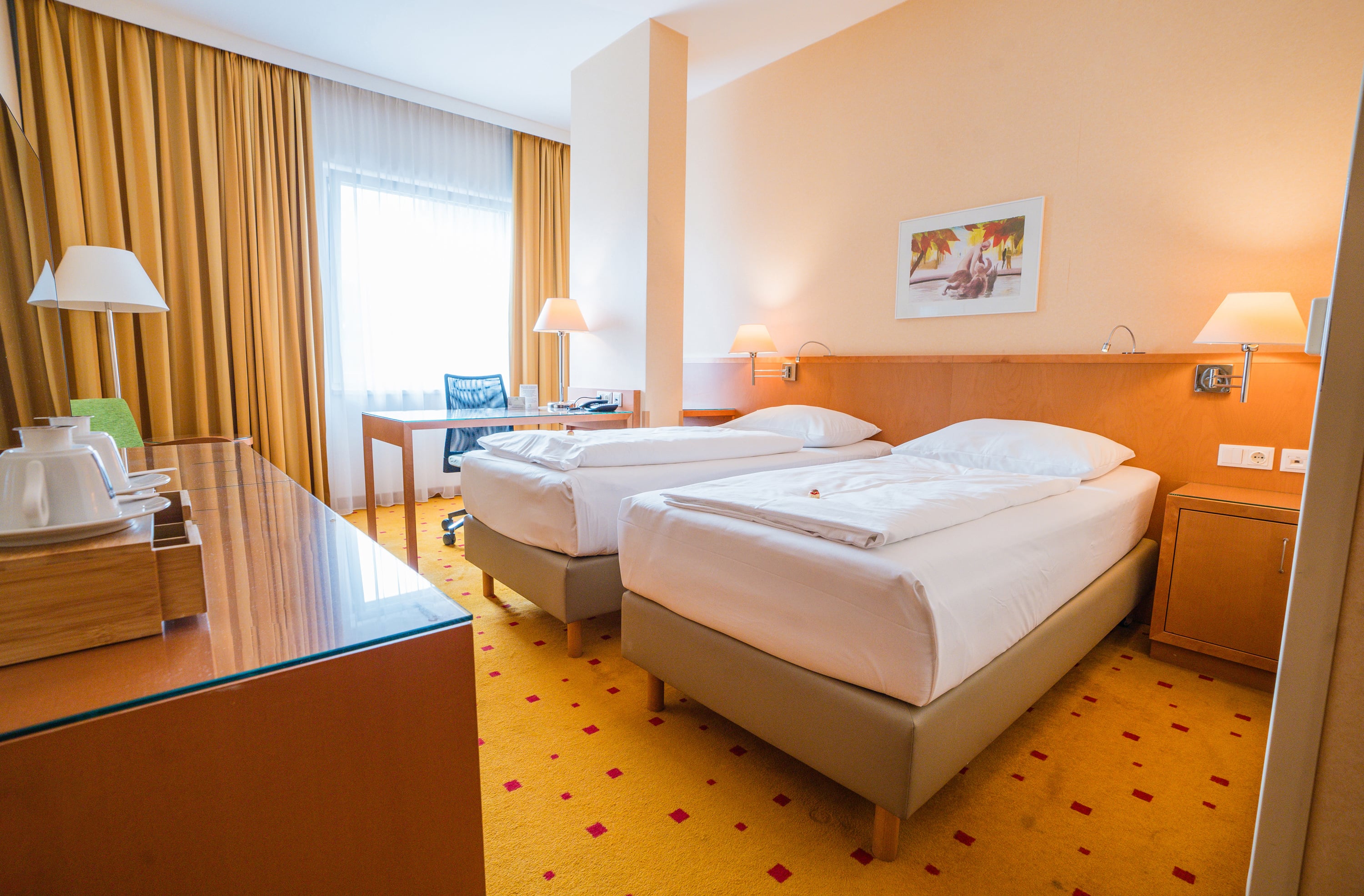 Double Single Executive