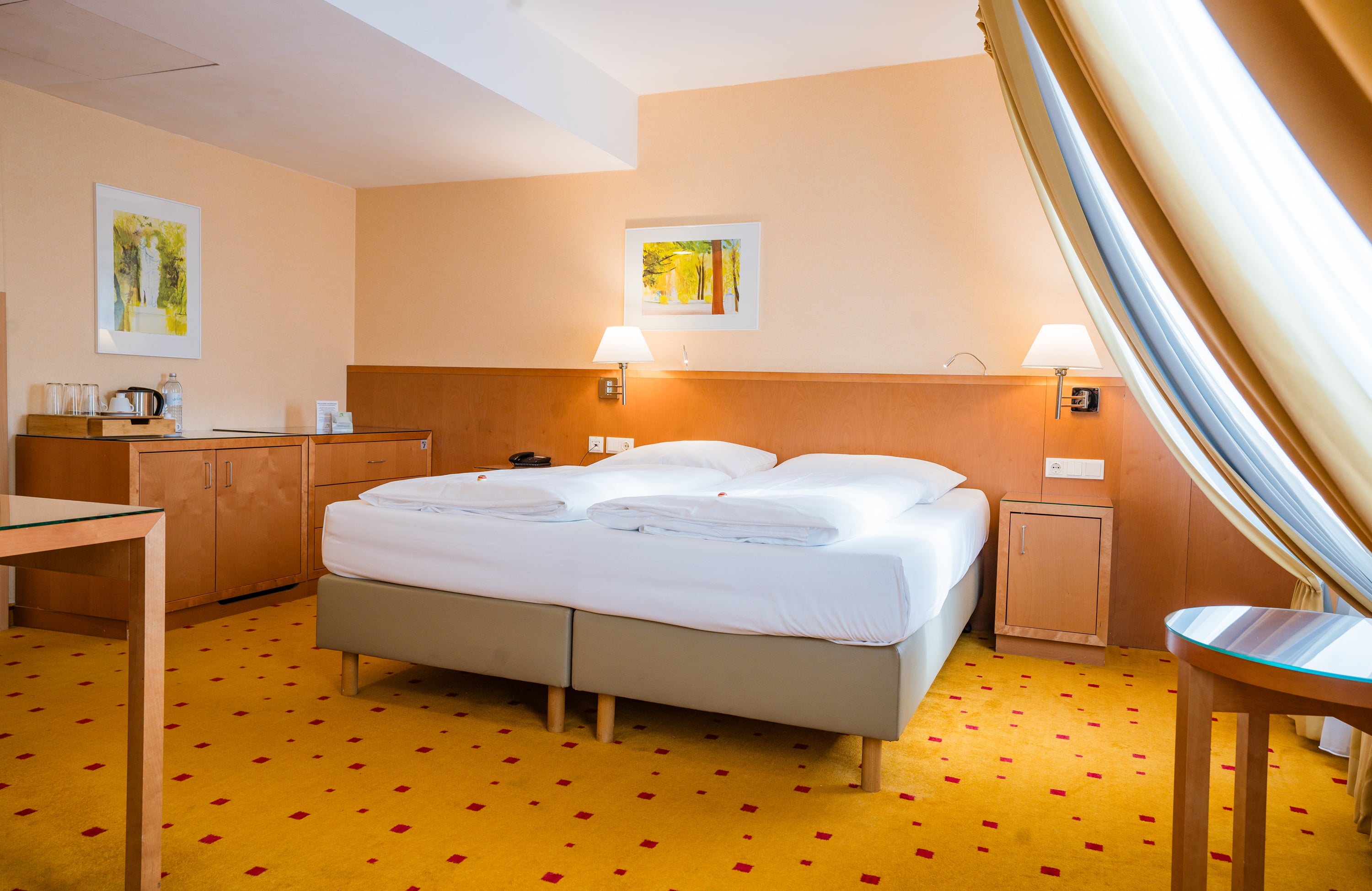 Family Room Capacity 4