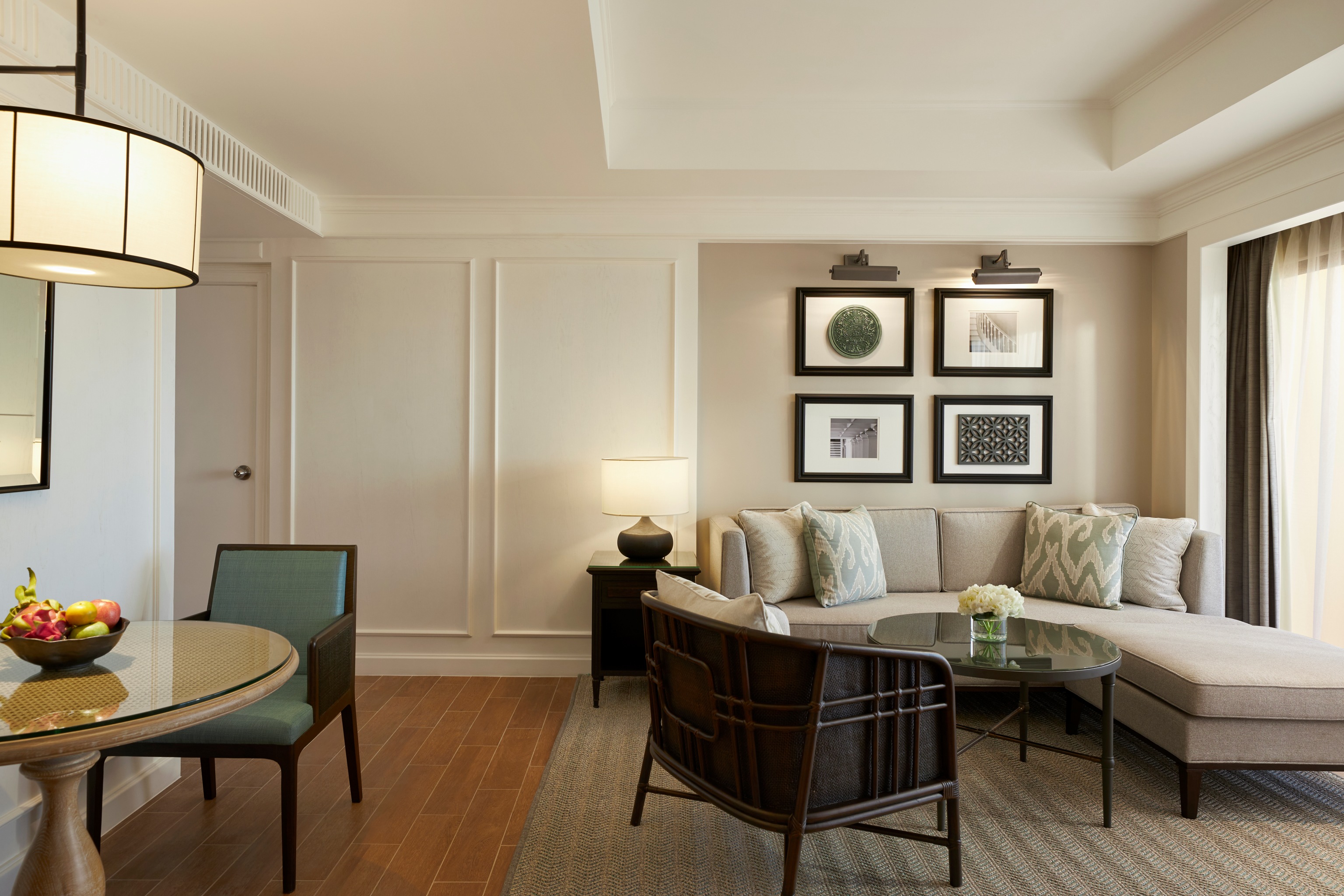 Family Room King Size Bed