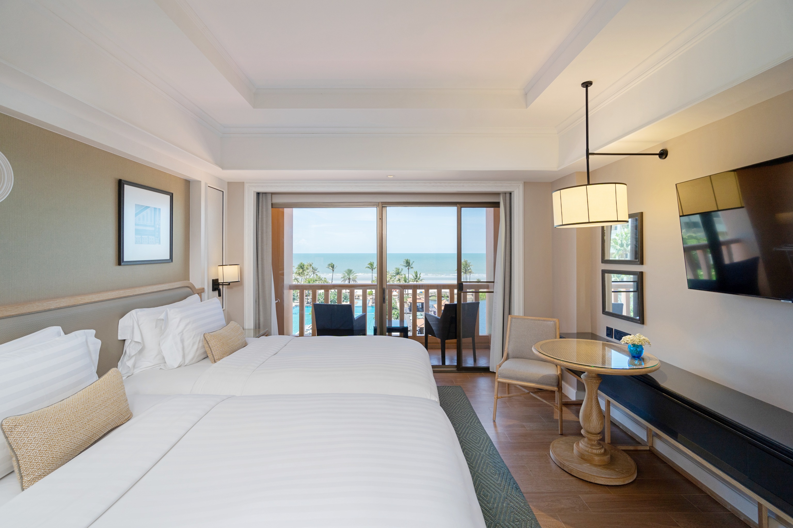 Suite Club Ocean View